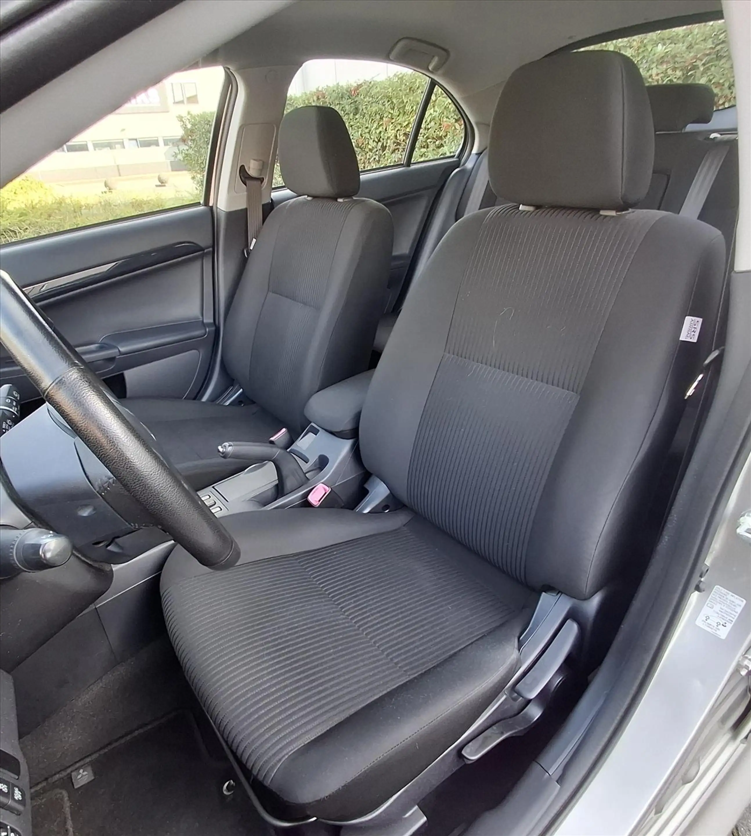 Mitsubishi Lancer 1.6 SPORTBACK Limted Edition — photo 9