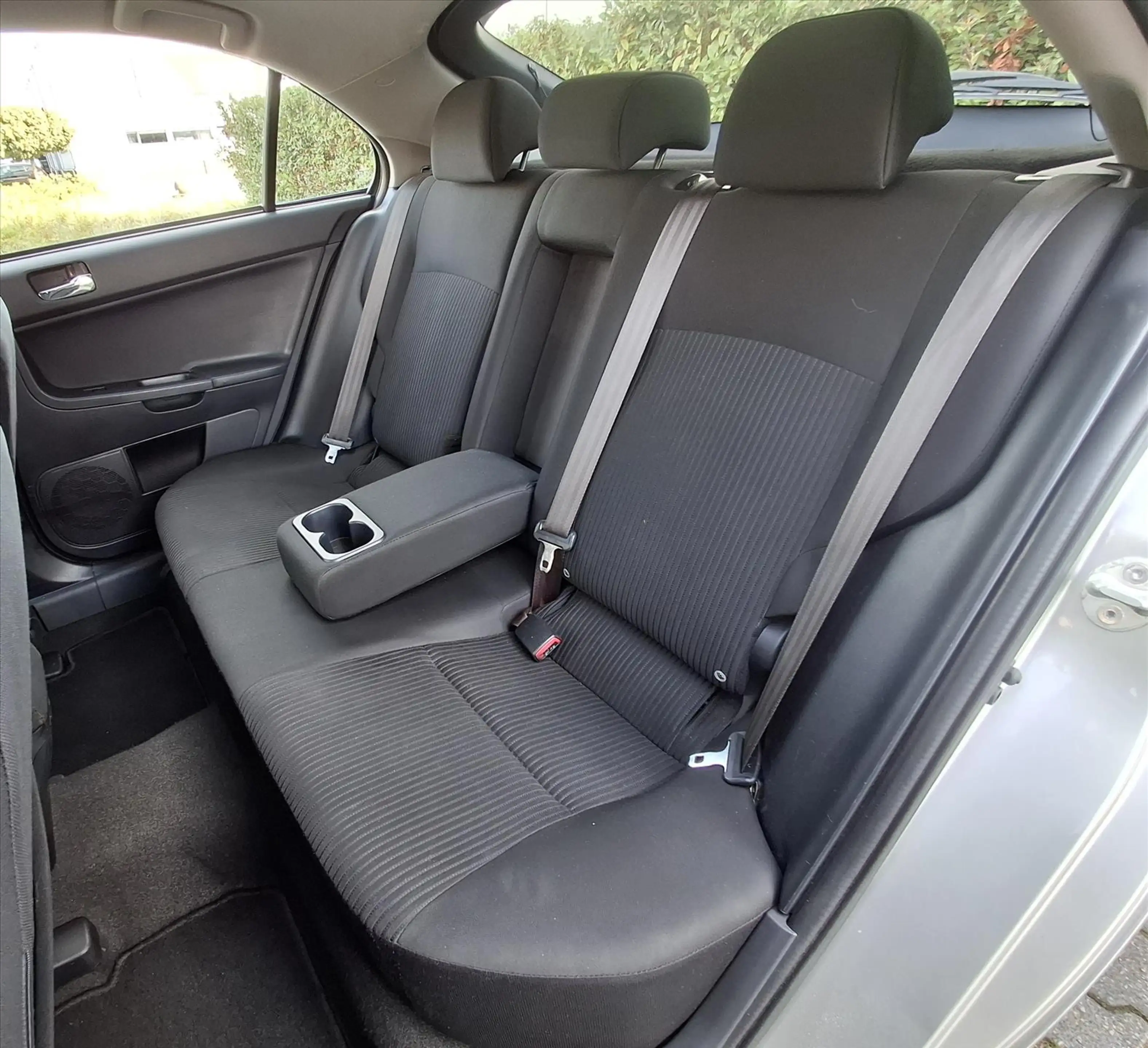 Mitsubishi Lancer 1.6 SPORTBACK Limted Edition — photo 12
