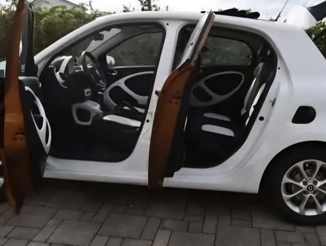 Imagine smart forFour smart forfour