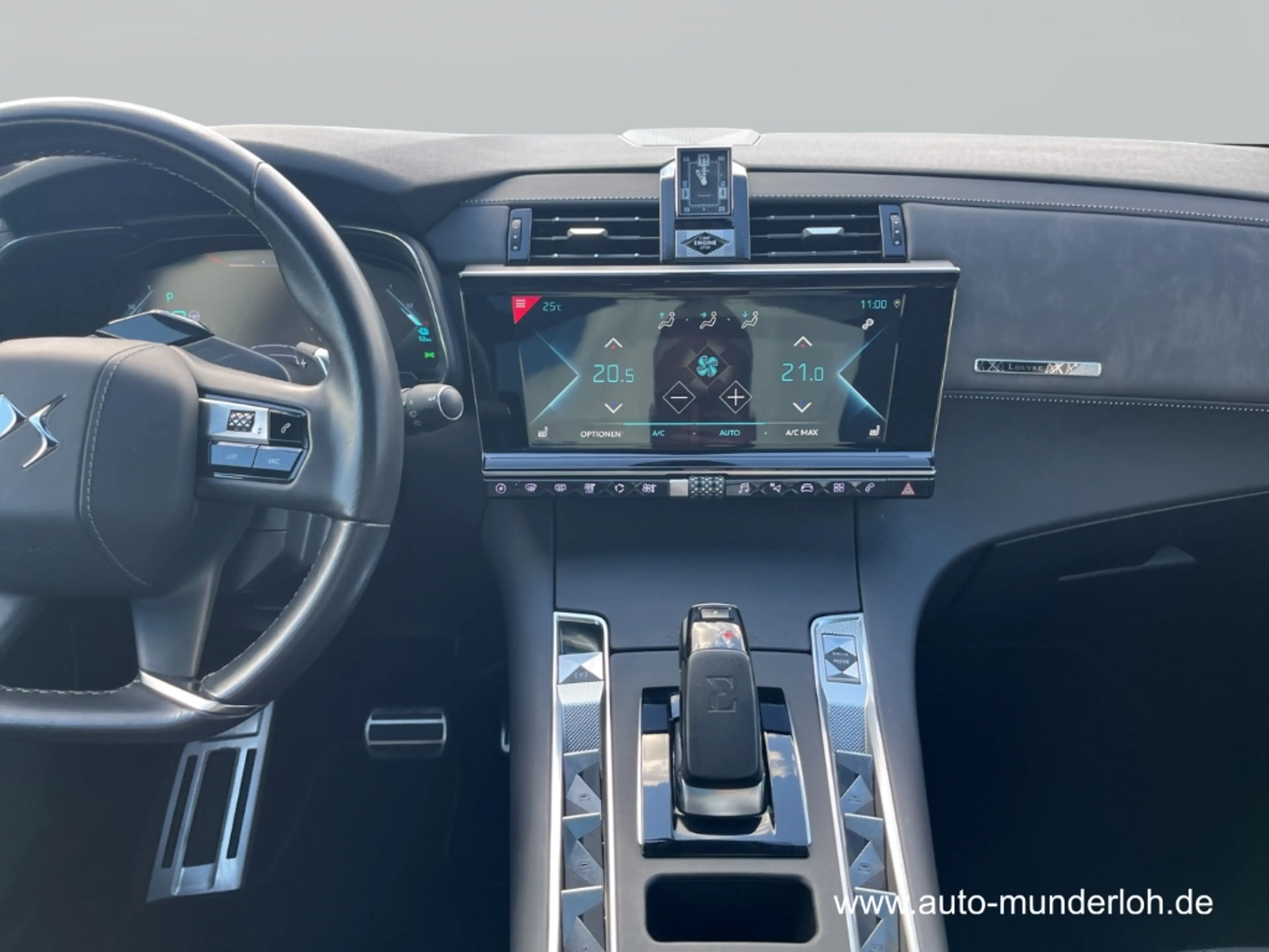 DS Automobiles DS 7 Crossback E-Tense 4x4 Louvre — photo 14