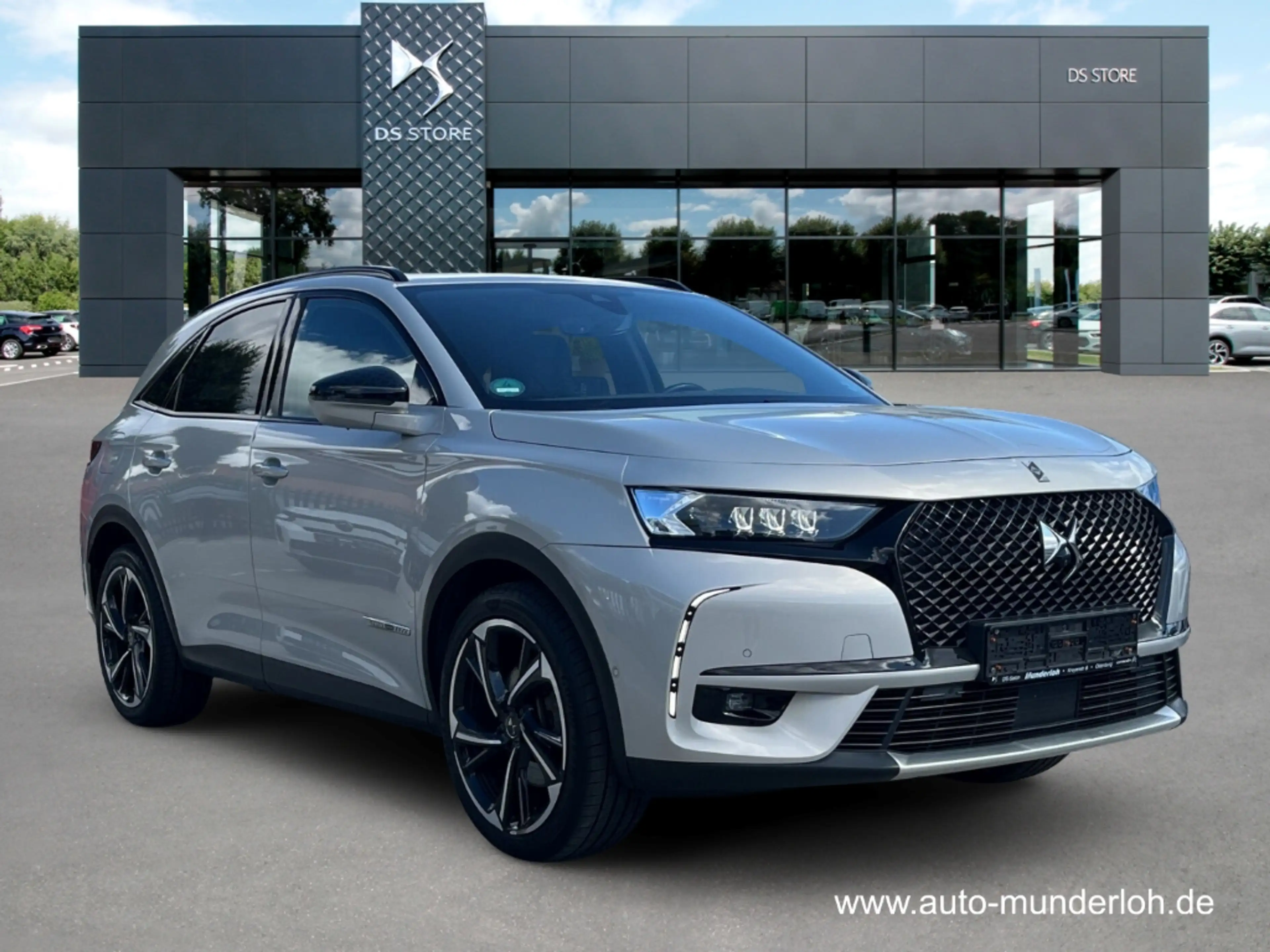 DS Automobiles DS 7 Crossback E-Tense 4x4 Louvre — photo 3