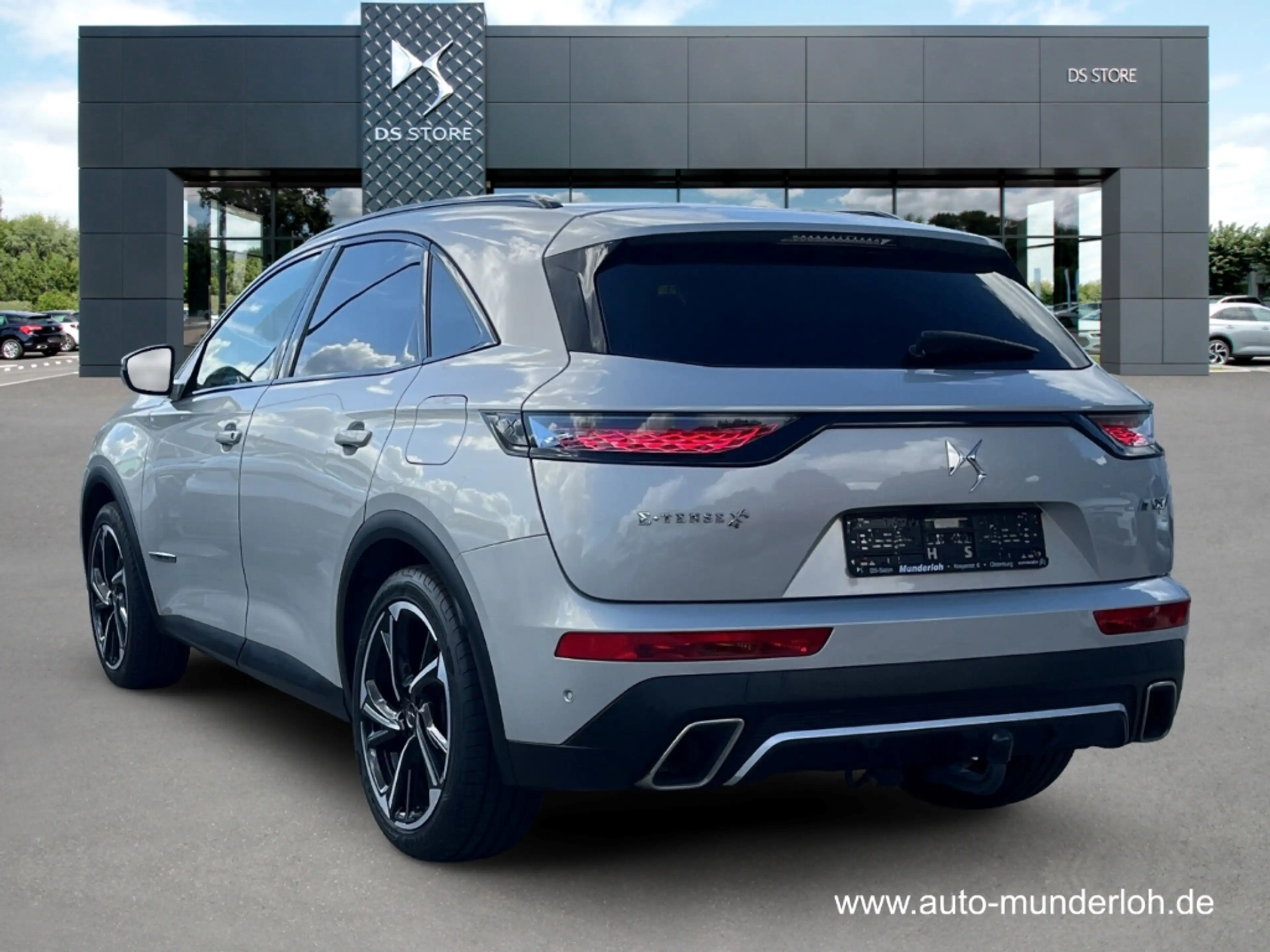 DS Automobiles DS 7 Crossback E-Tense 4x4 Louvre — photo 7