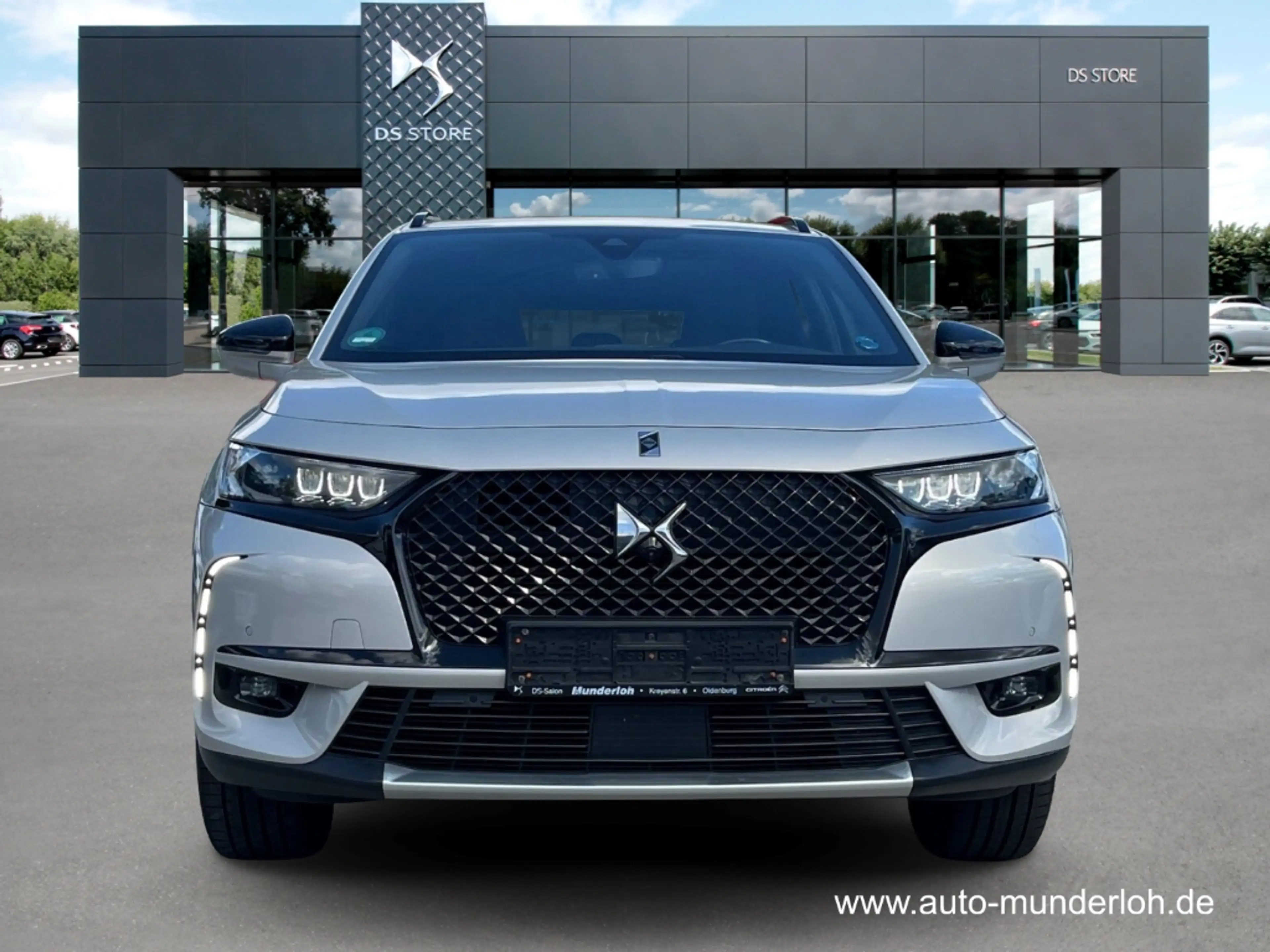 DS Automobiles DS 7 Crossback E-Tense 4x4 Louvre — photo 2