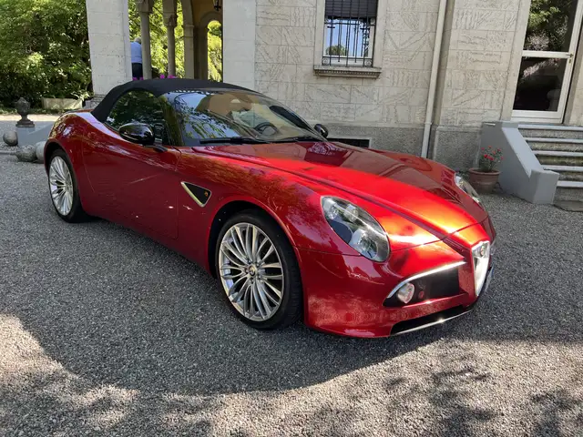 Alfa Romeo 8C Spider 4.7 V8