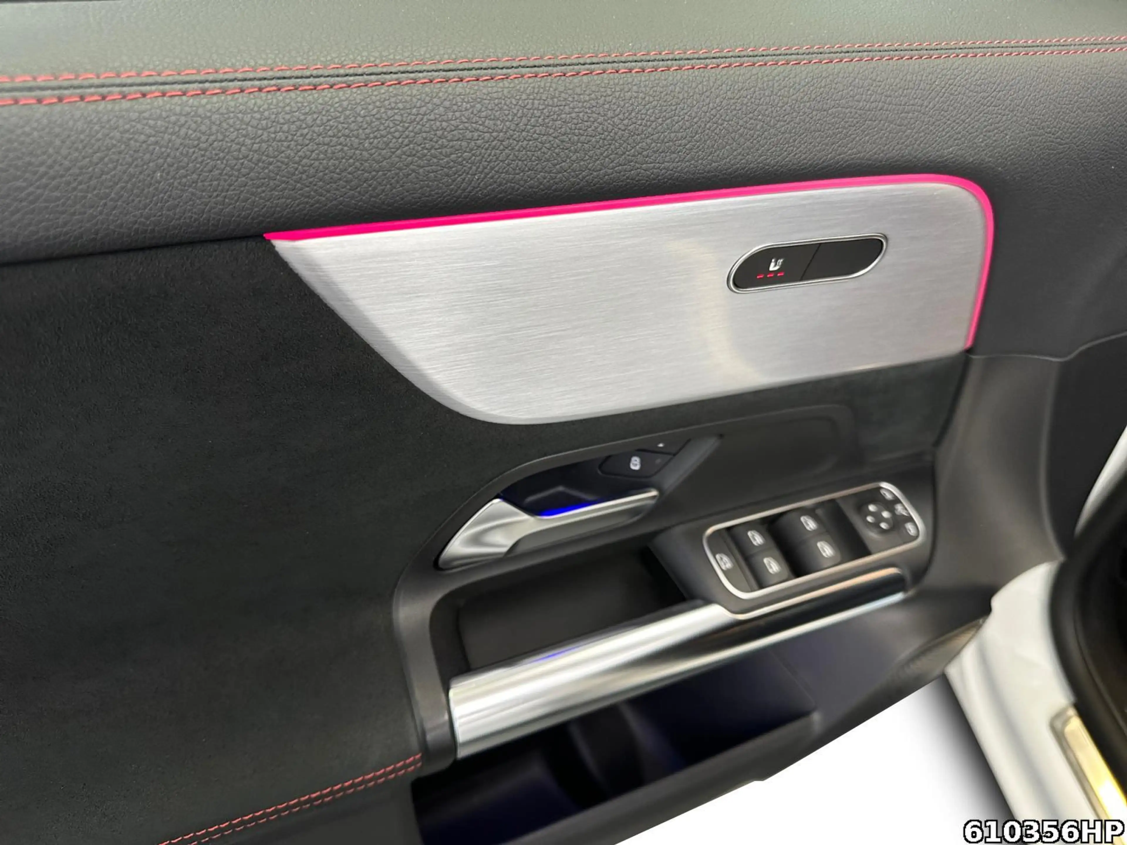 Mercedes-Benz EQA 250 AMG Line Kamera Keyless Amiente Carplay — photo 14