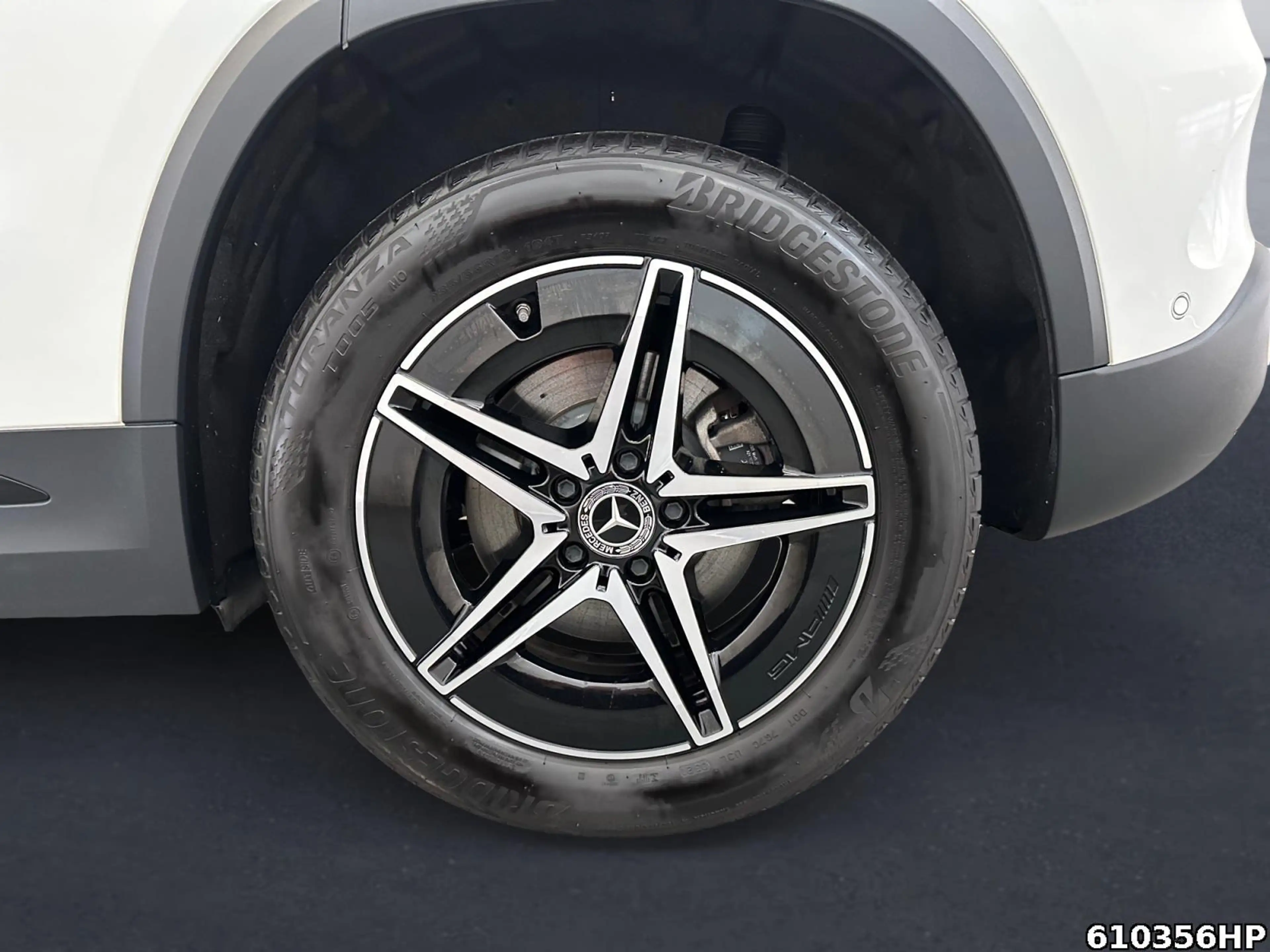 Mercedes-Benz EQA 250 AMG Line Kamera Keyless Amiente Carplay — photo 5
