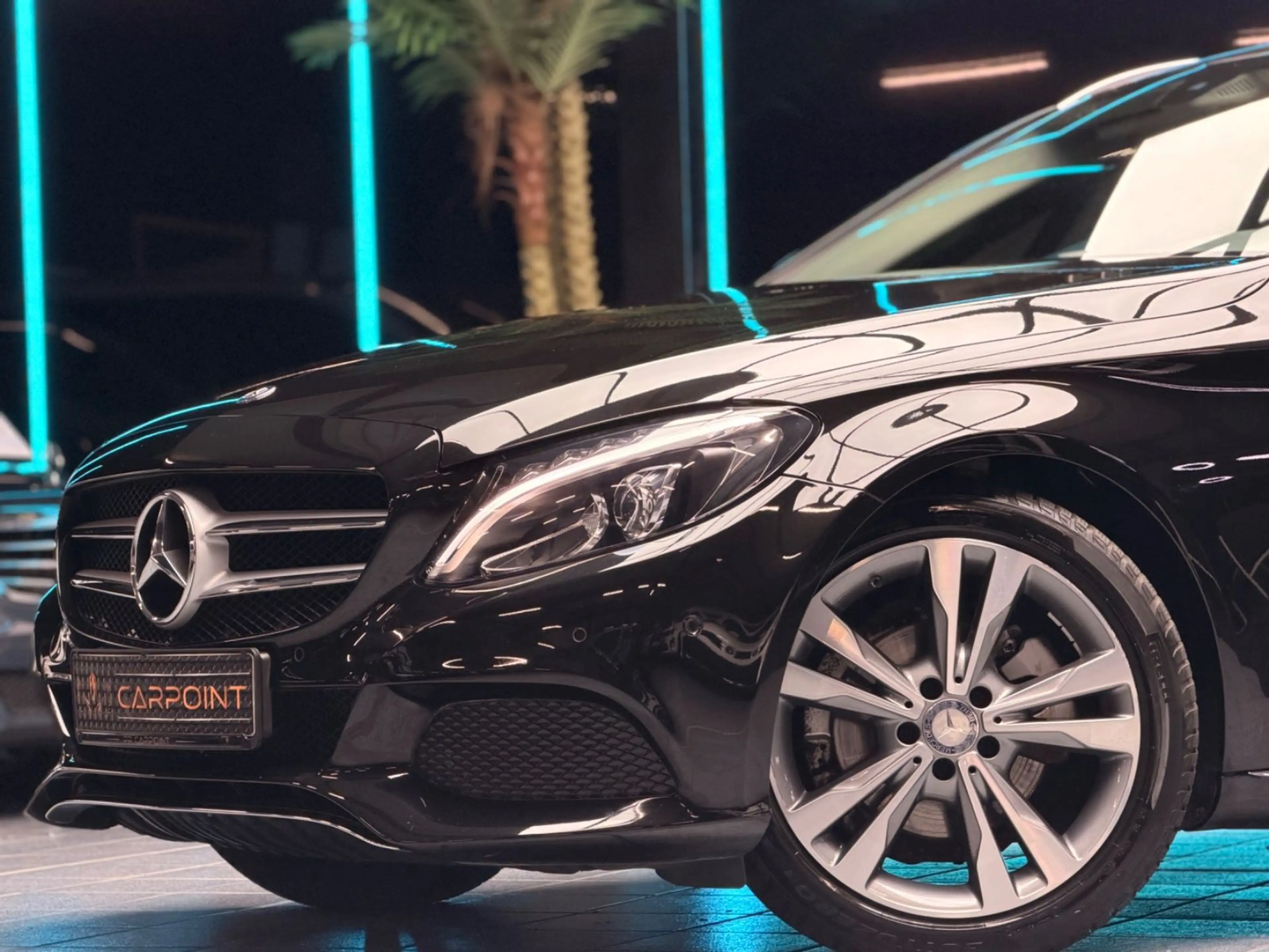 Mercedes-Benz C 180 T-Modell CGI/T-Leder/Navi/LED/BT/PDC — photo 6