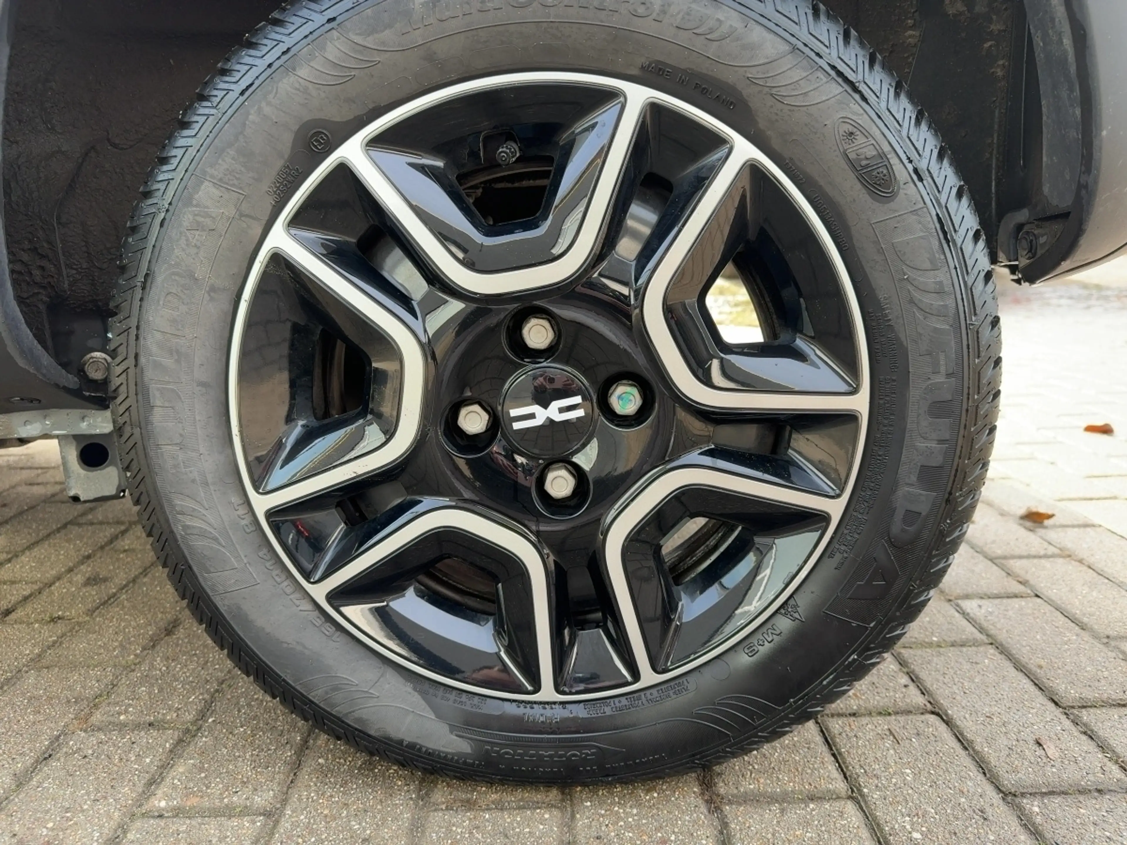 Dacia Spring ESSENTIAL 45 Regensensor*Bluetooth — photo 12