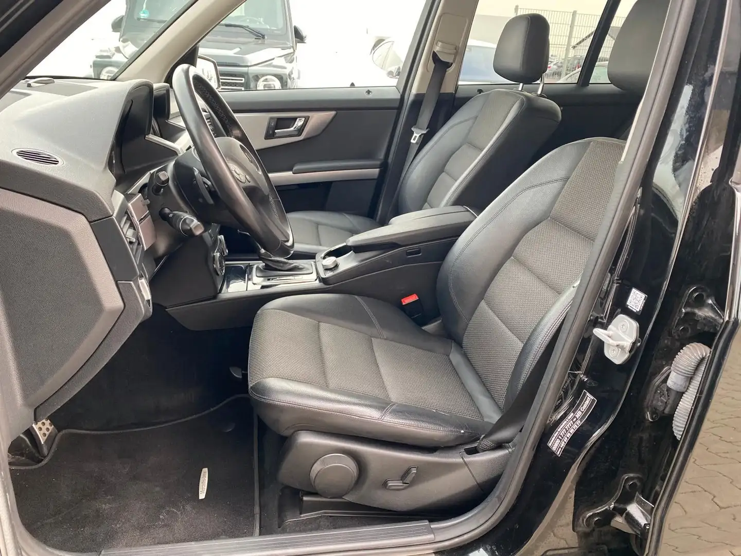 Mercedes-Benz GLK 220 CDI BlueEfficiency 4Matic|BIXENON|NAVI Schwarz - 2