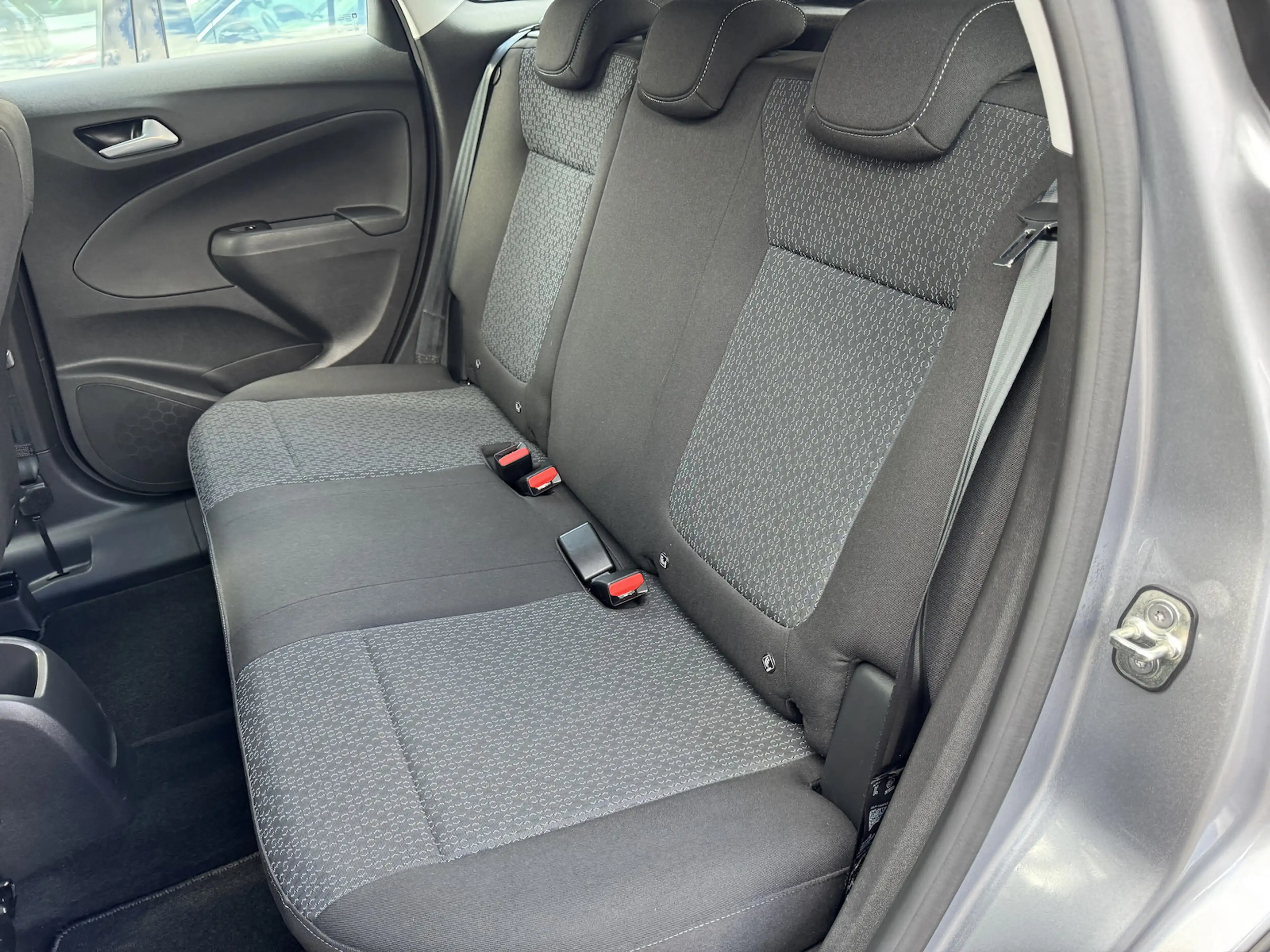 Opel Crossland X 1.2 Automatik Enjoy * R.-Kamera *Navi* — photo 14