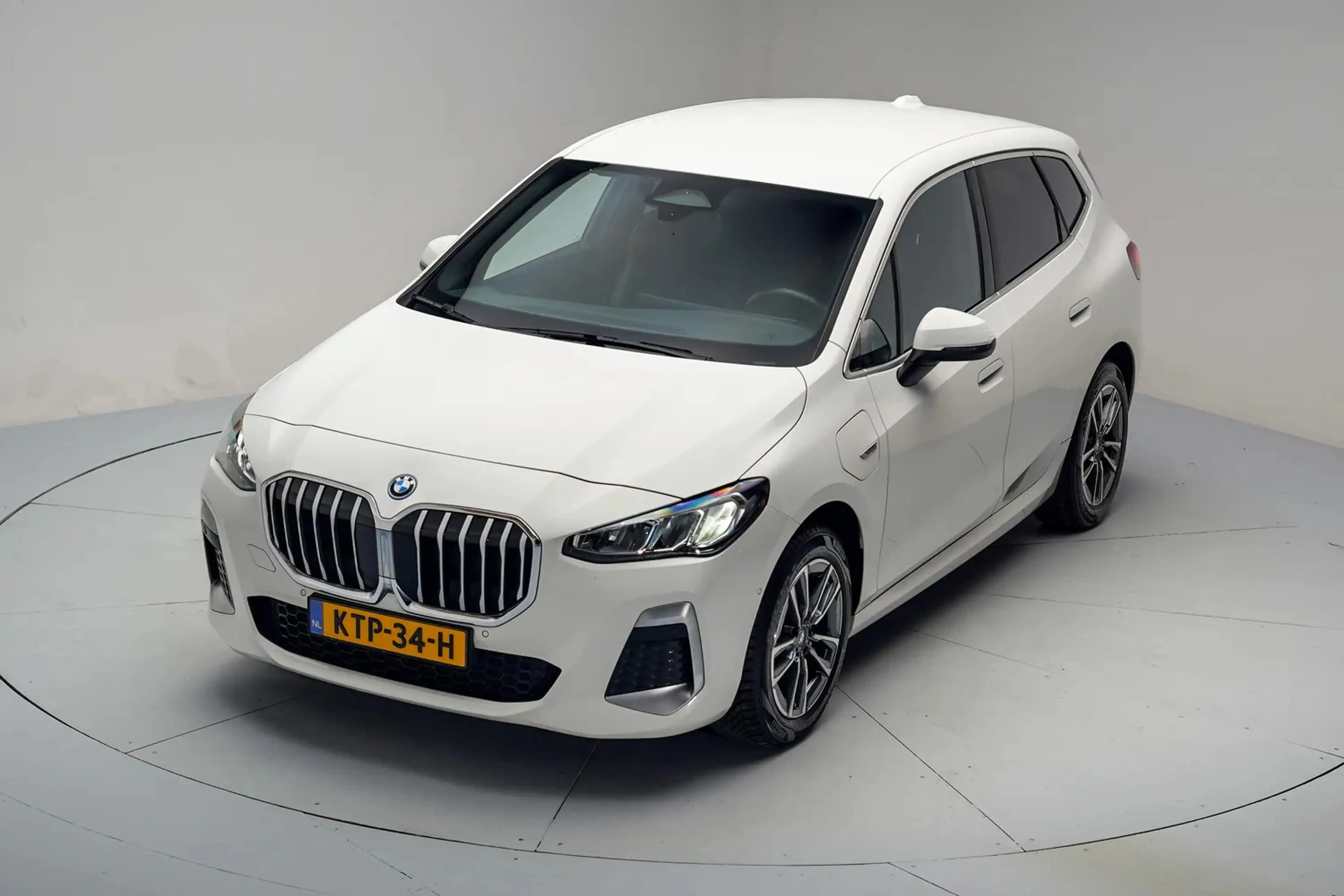 BMW 225 2-serie Active Tourer 225e xDrive M Sport [ LED Me — photo 15