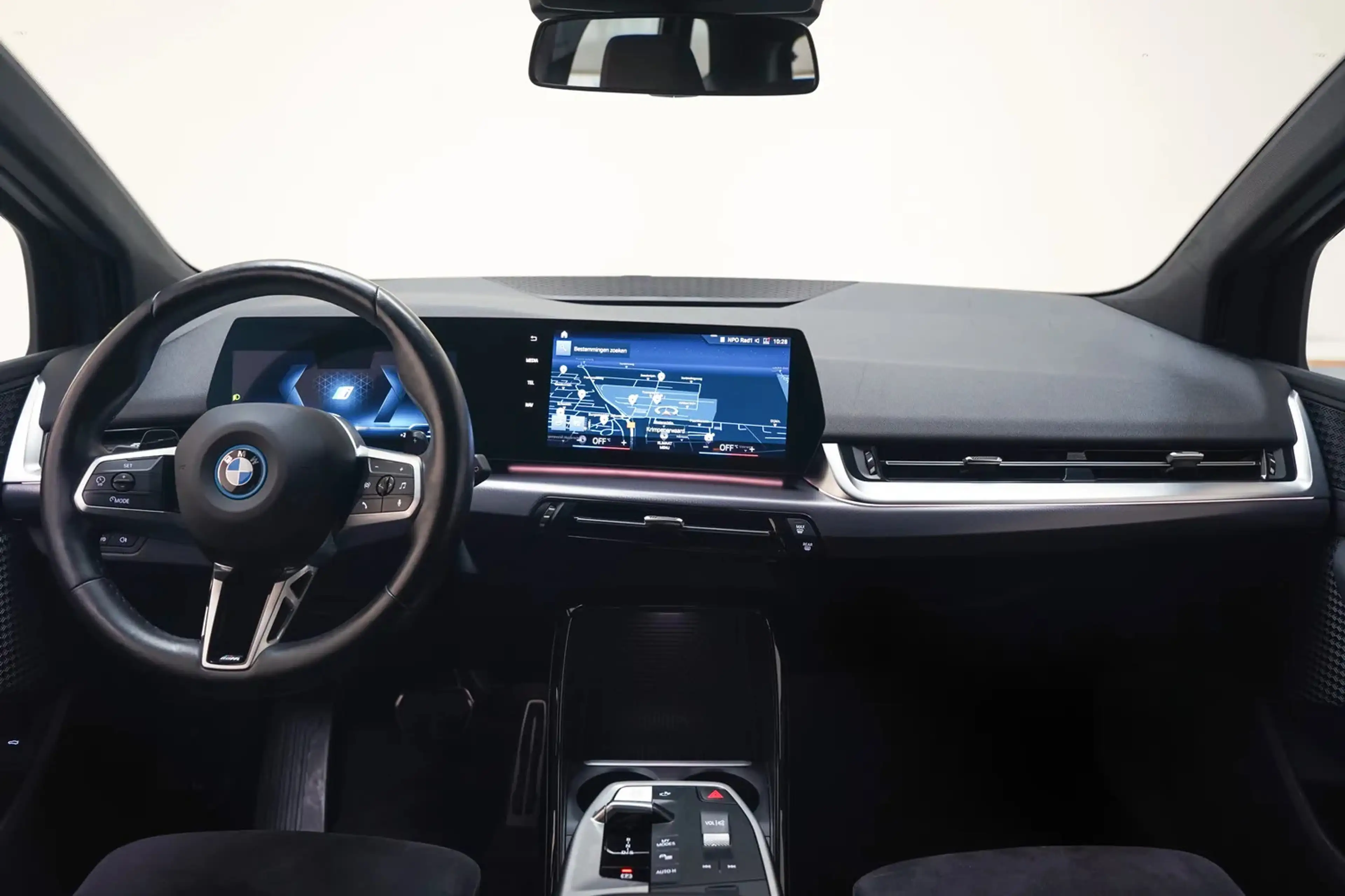 BMW 225 2-serie Active Tourer 225e xDrive M Sport [ LED Me — photo 4