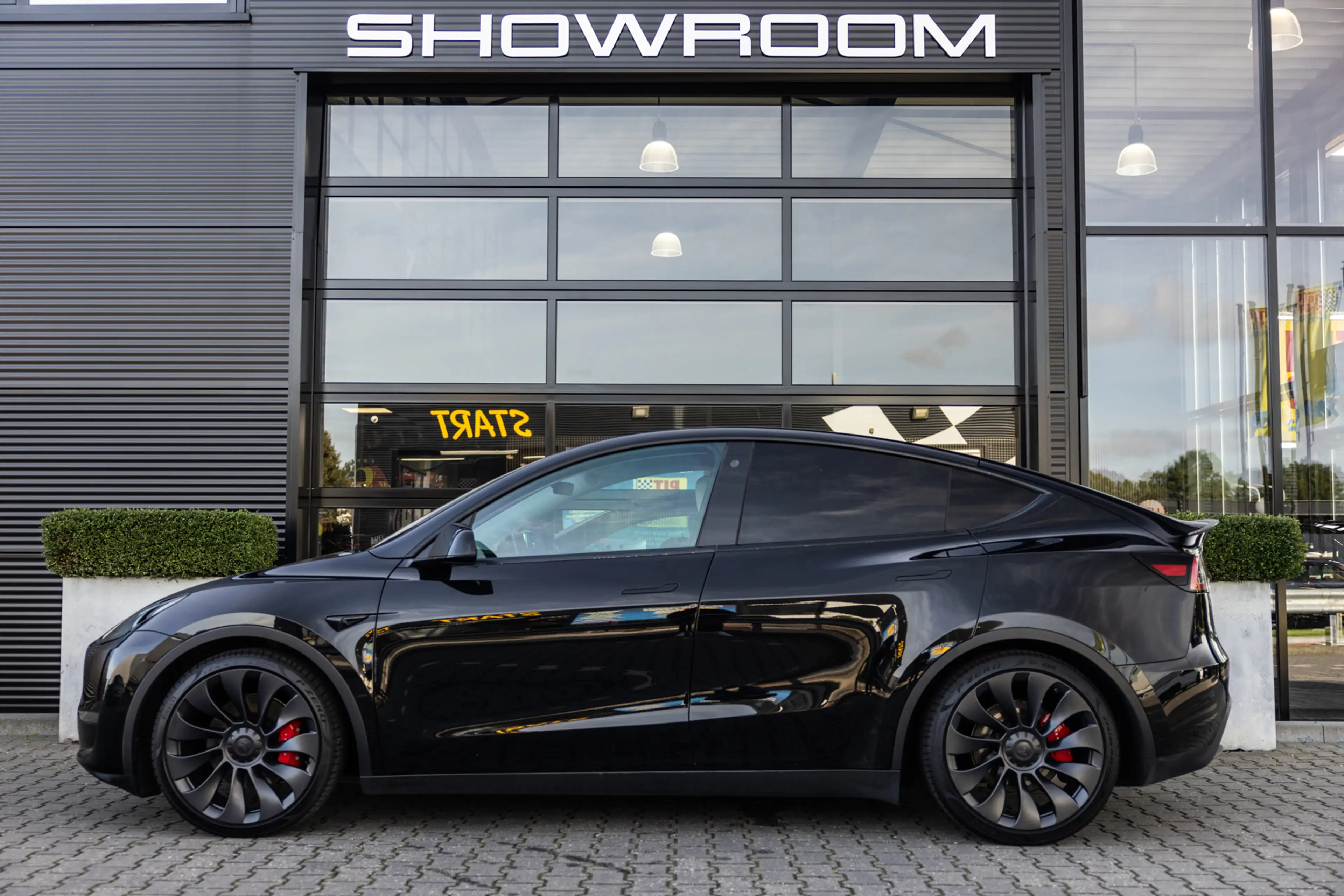 Tesla Model Y Performance AWD 75 kWh, 462 PK, NL auto, 1e eigena — photo 3