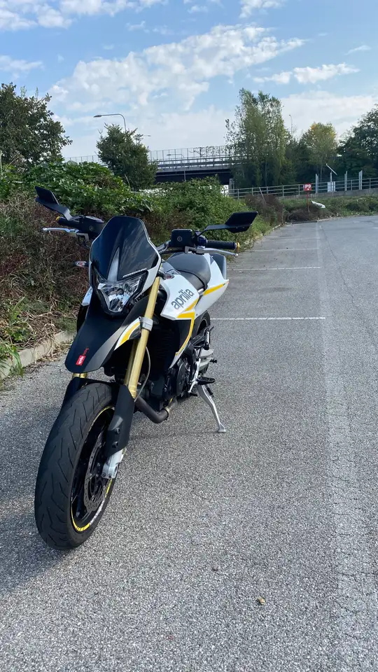 Aprilia Dorsoduro