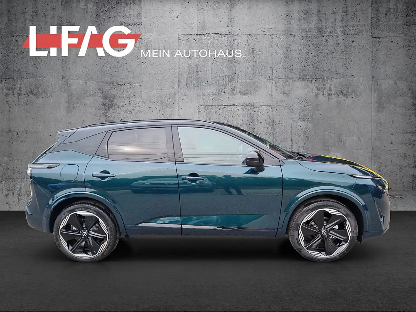 Nissan Qashqai 1,3 MHEV N-Design+ X-Tronic *ab € 37.990,-* Grün - 2