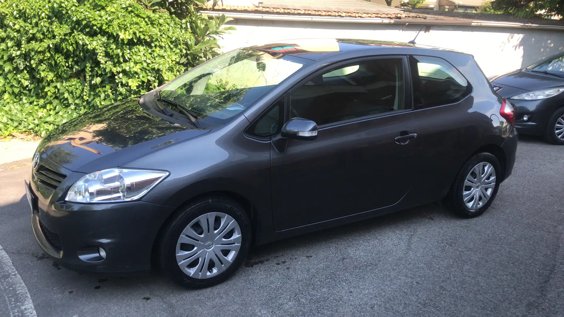Toyota Auris 1.4 Diesel sol Grigio - 2