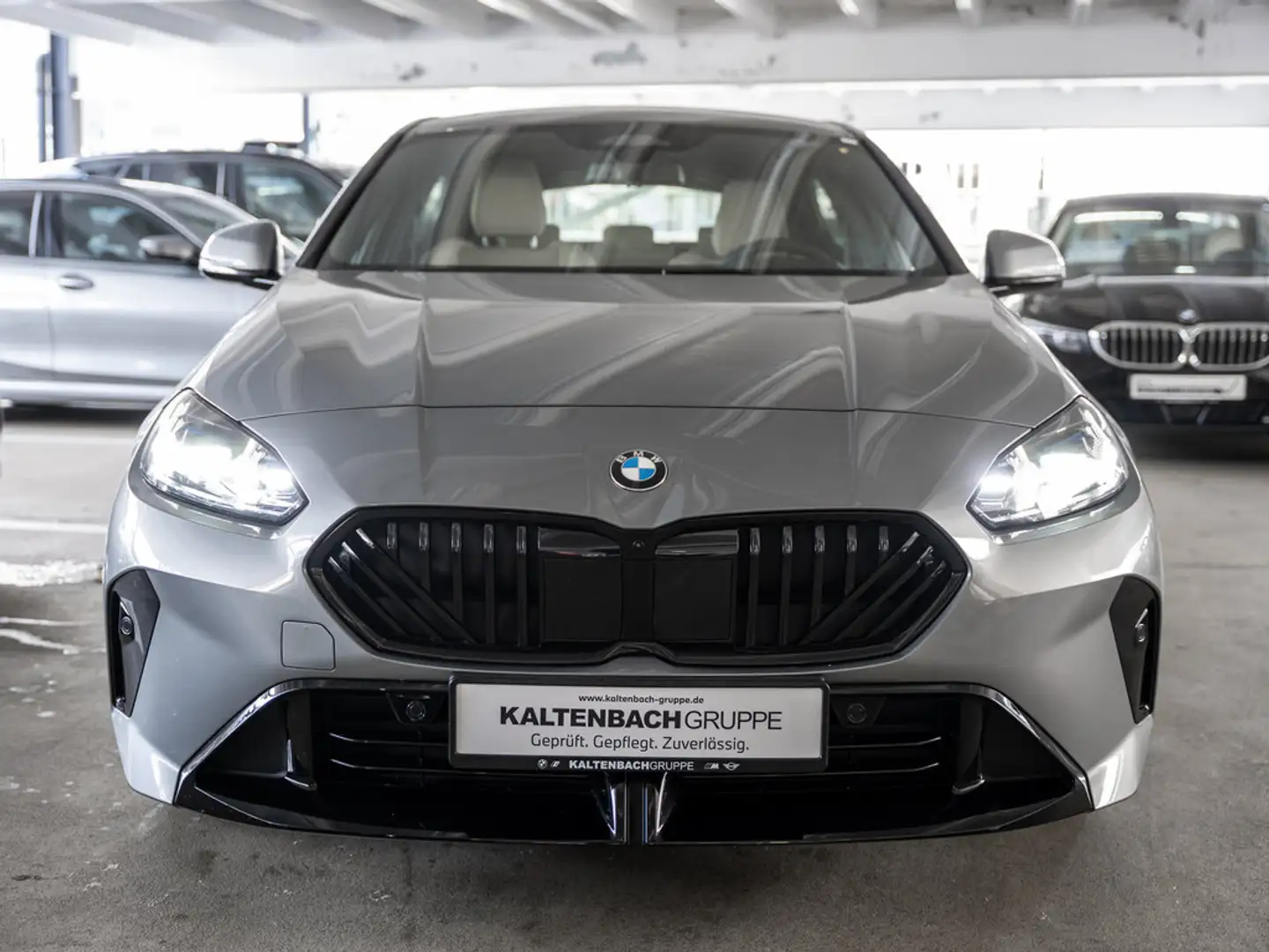 BMW 120 i M-Sport Pro PANO HUD 360° LED NAVI SHZ Gris - 2