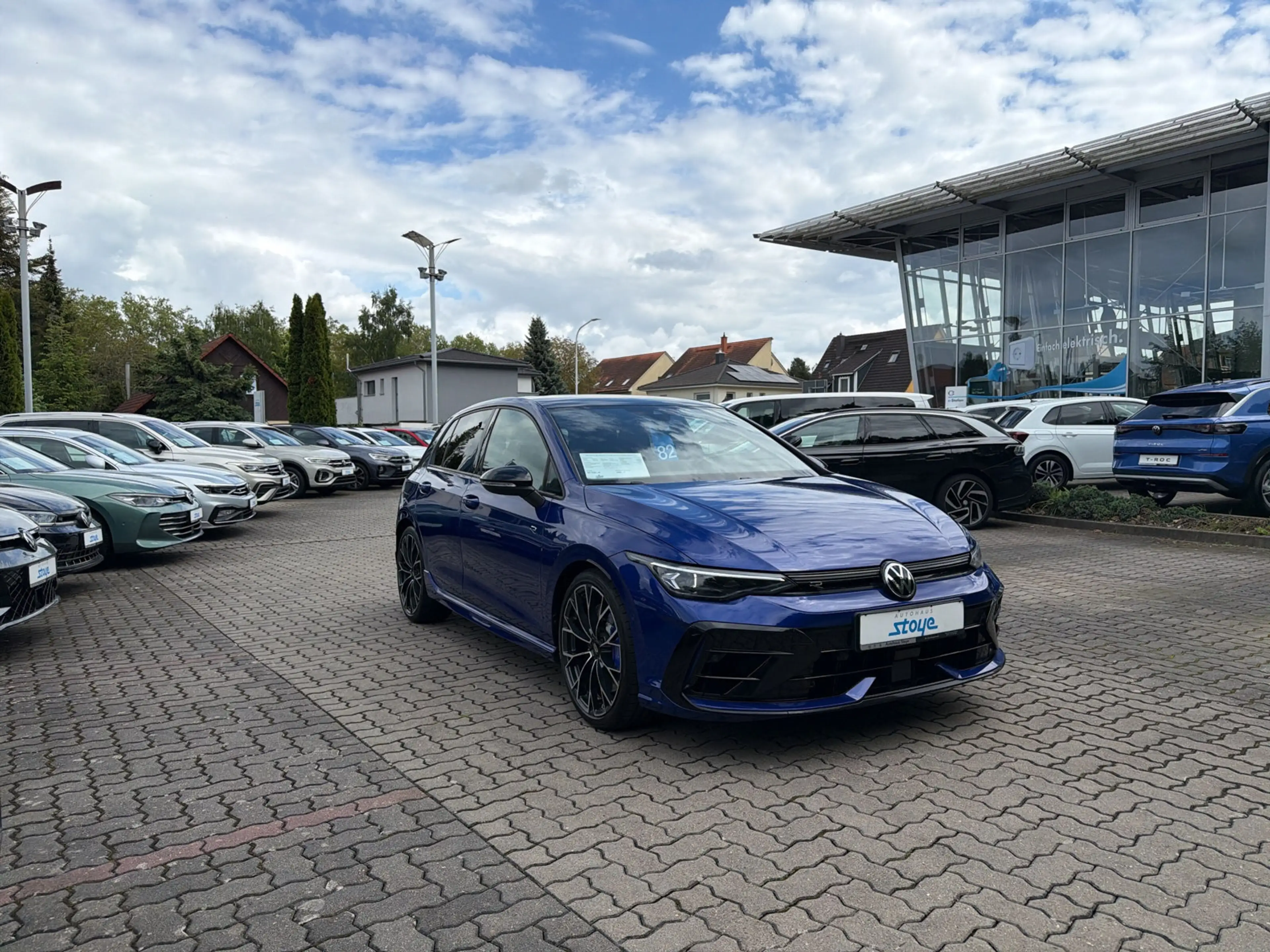 Volkswagen Golf R 4M DSG Navi PANO Harman Kardon Matrix R — photo 6