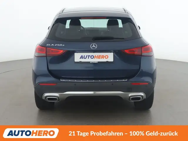 Mercedes-Benz Gla view 5