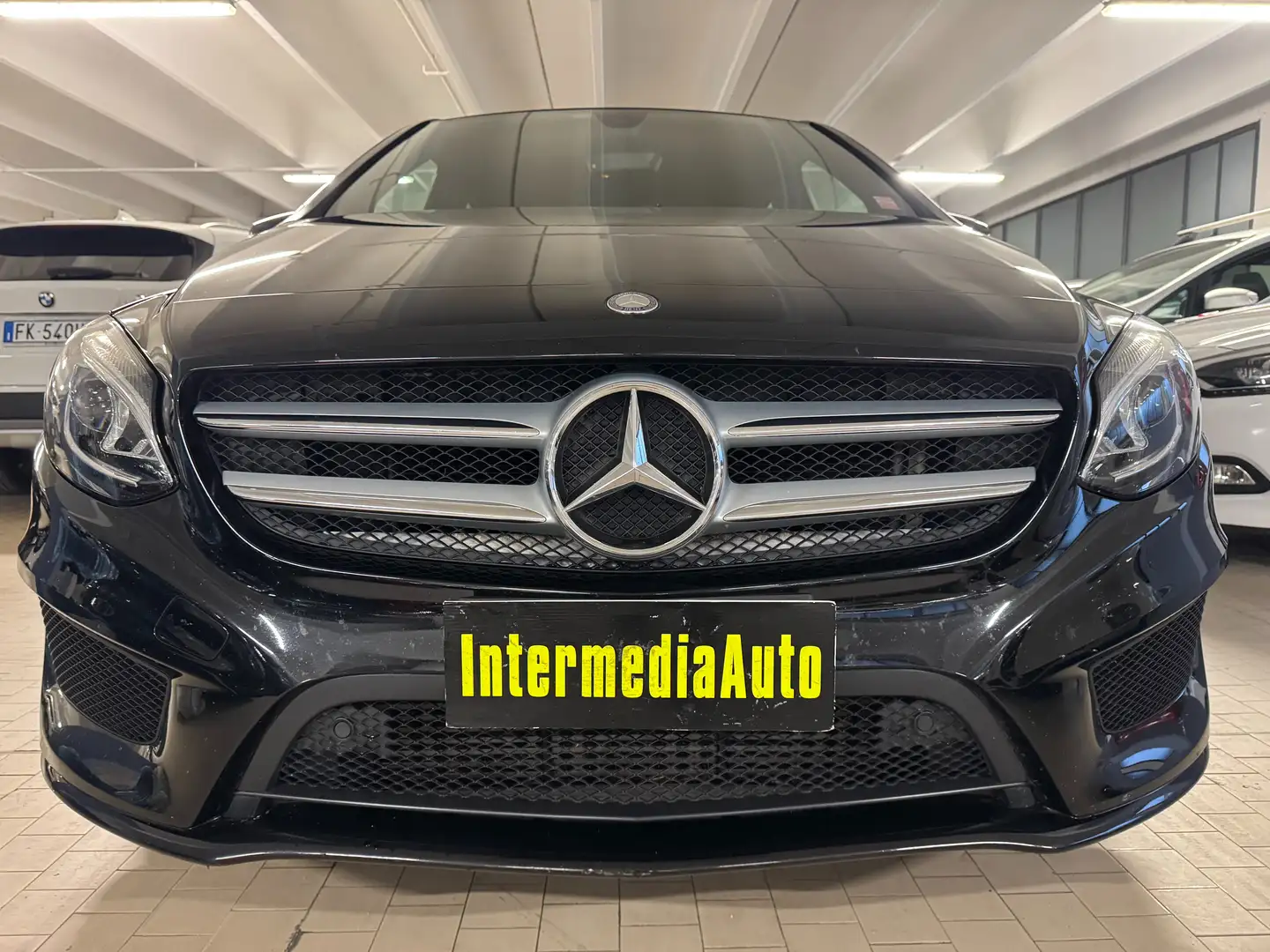 Mercedes-Benz B 180 Classe B - T246 d (cdi) Premium FL E6 Gris - 2