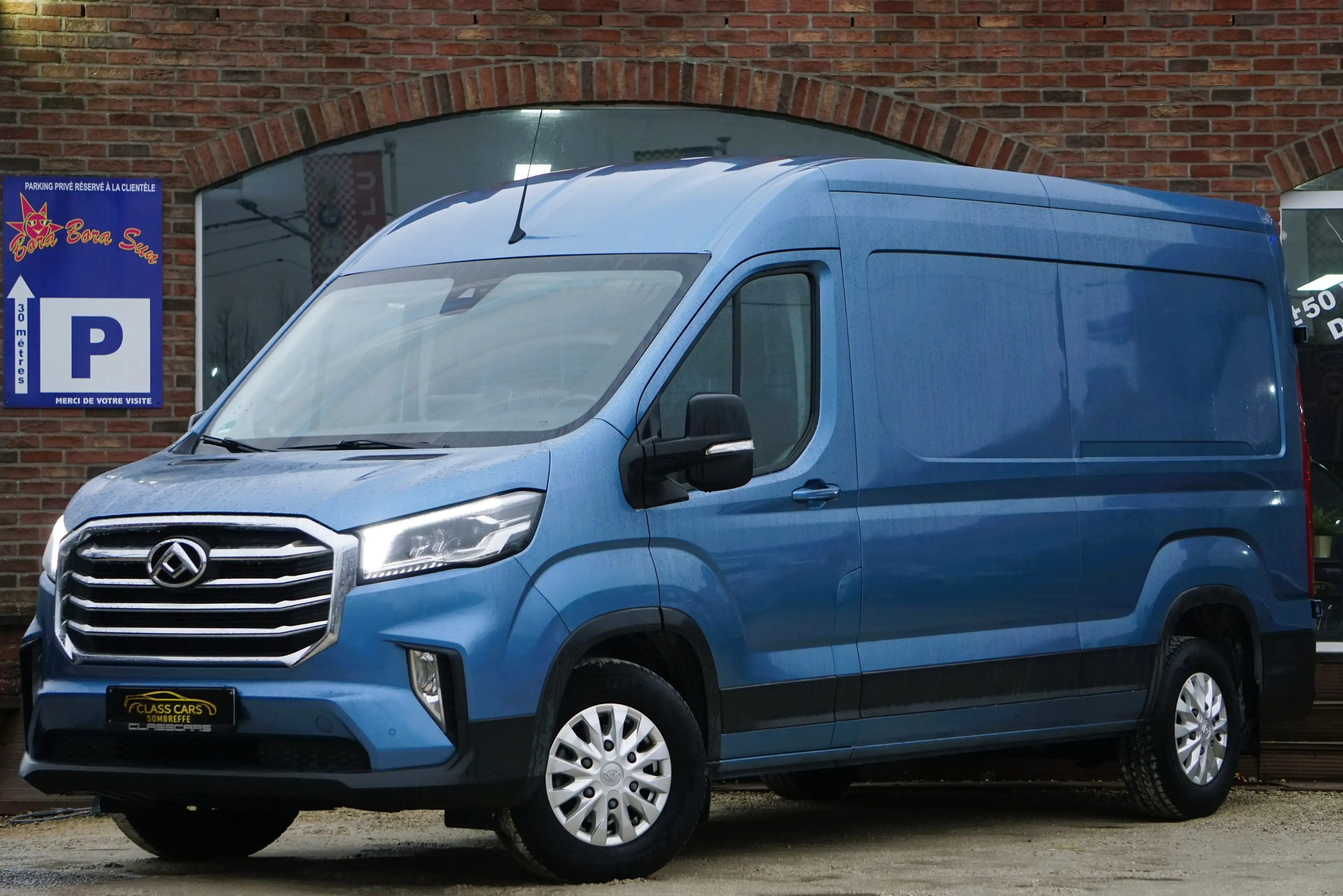 Maxus Deliver 9 L3H2 Luxe 2.0 TDCi TVA-BTW RECUP 3-PLACES 1er MAIN