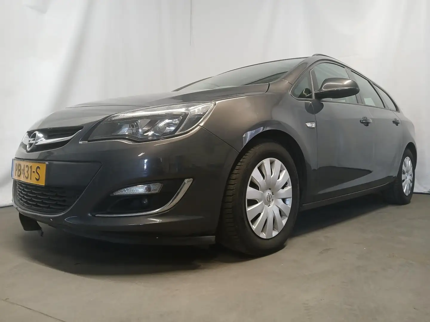 Opel Astra Sports Tourer 1.7 CDTi Business - Airco - Navi - S Gris - 2