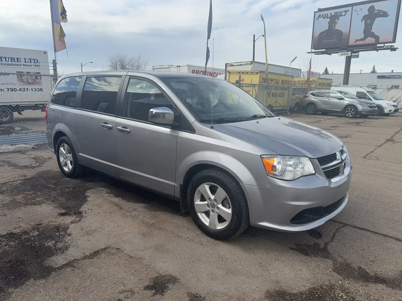 Dodge Grand Caravan снимка Dodge Grand Caravan