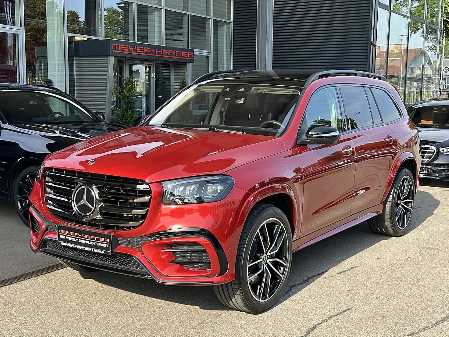 Mercedes-Benz GLS 580 4Matic AMG-Line / 7 Sitzer / STHZ / Pano / AHK ... Czerwony - 1
