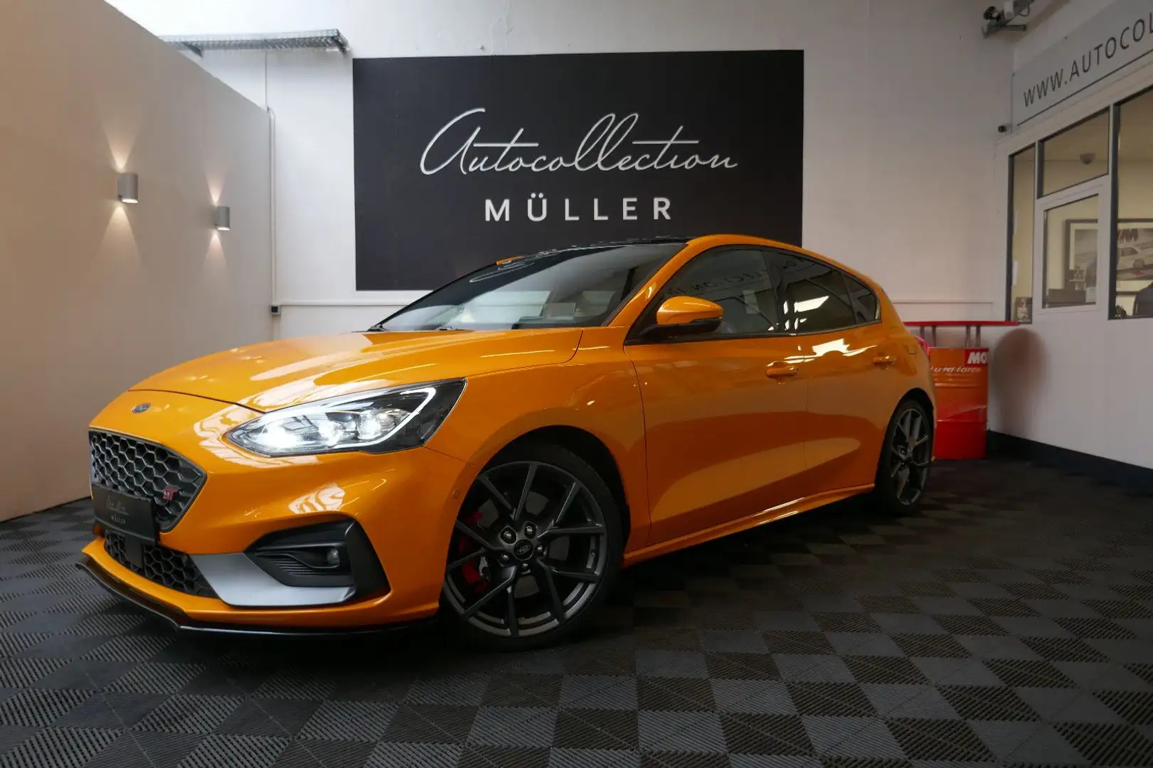 Ford Focus Lim. ST *Headup*Recaro*Klimaauto*1Hd.*Pano Gelb - 1