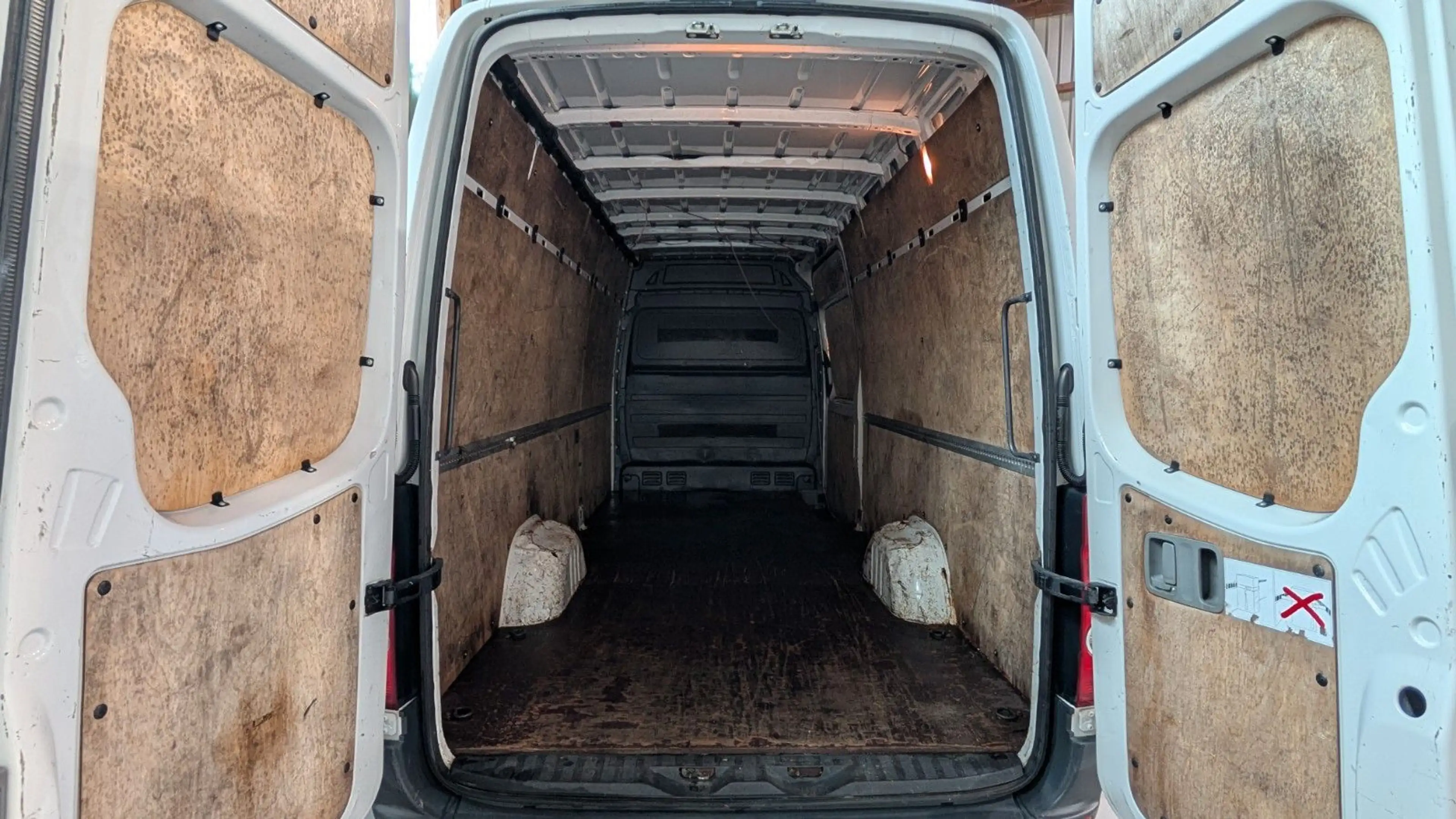 Volkswagen Crafter Kasten 35 L3H2 lang Hochdach PDC *KLIMA — photo 9