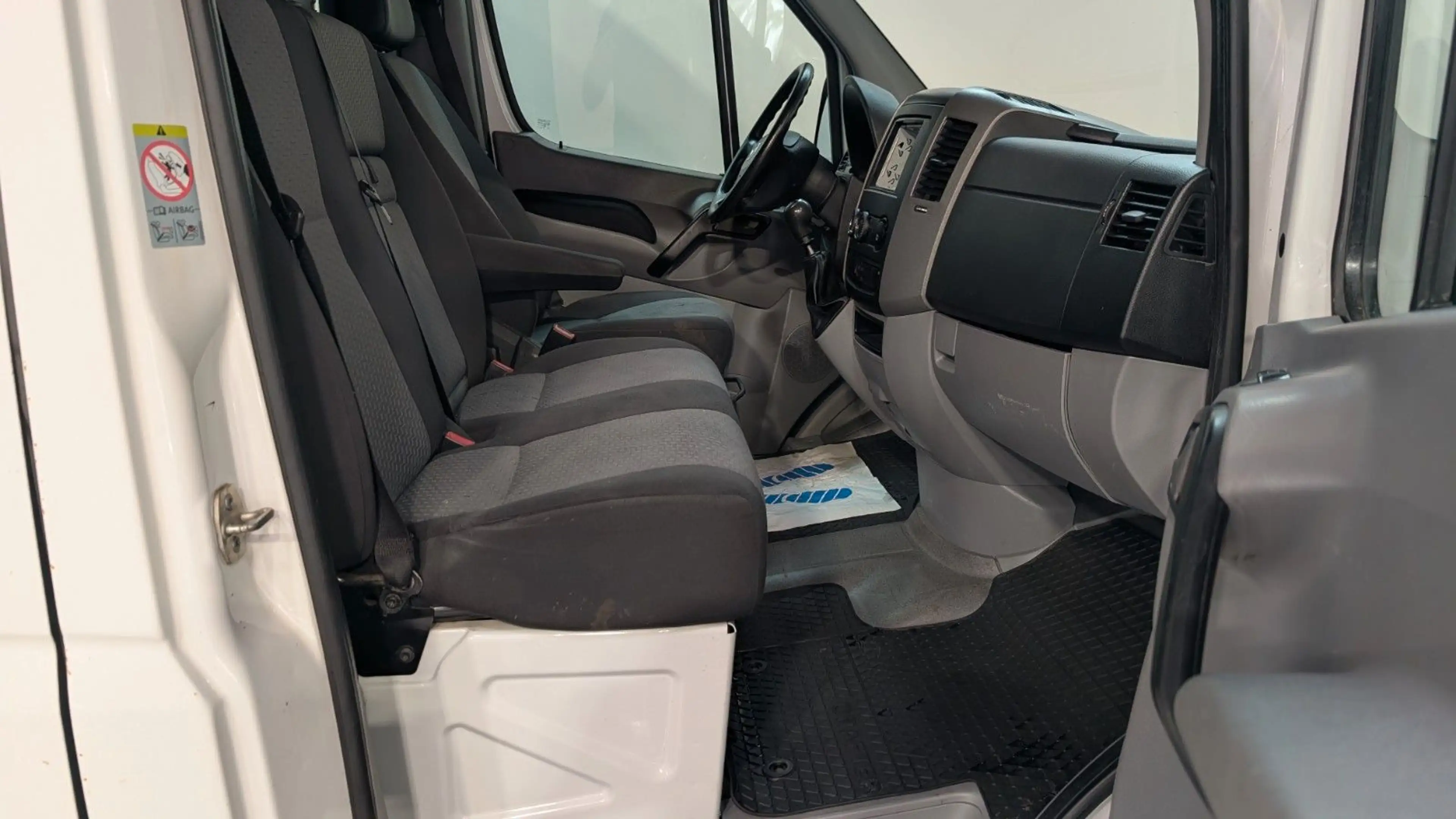 Volkswagen Crafter Kasten 35 L3H2 lang Hochdach PDC *KLIMA — photo 13