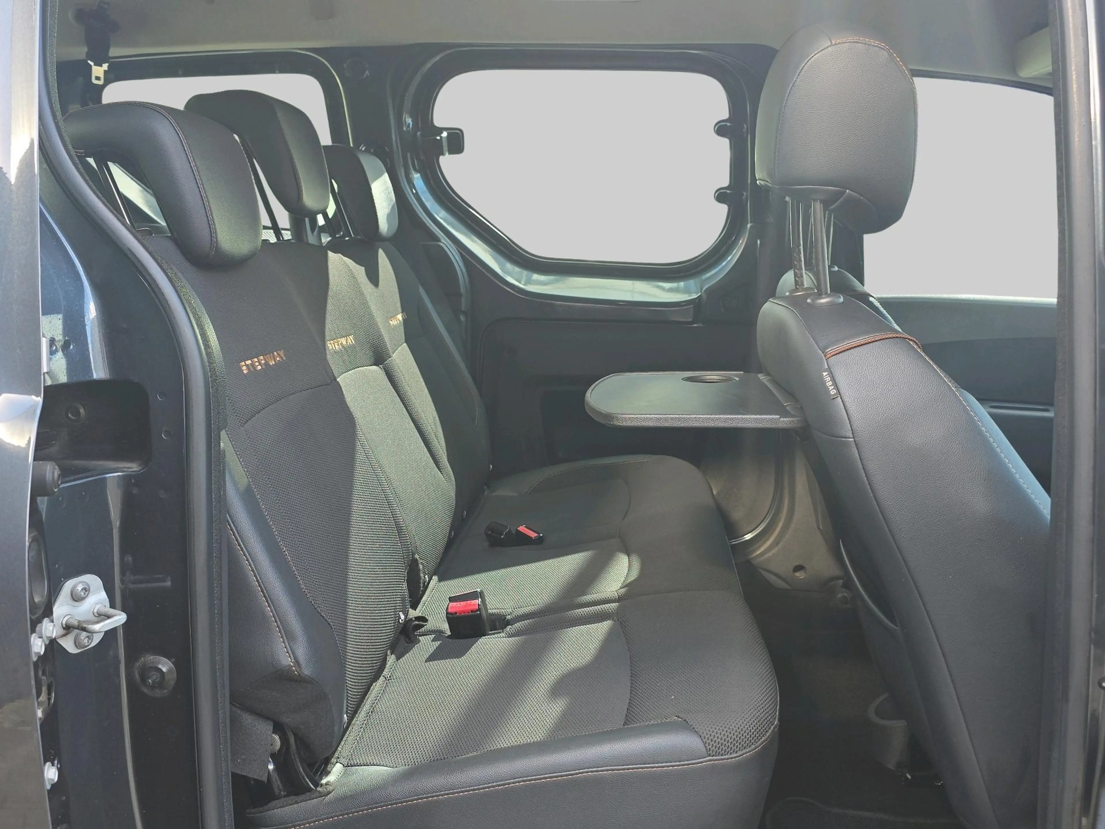 Dacia Dokker 1.2 TCe S&S Ambiance | Navigatie | Airco | Achteru — photo 14