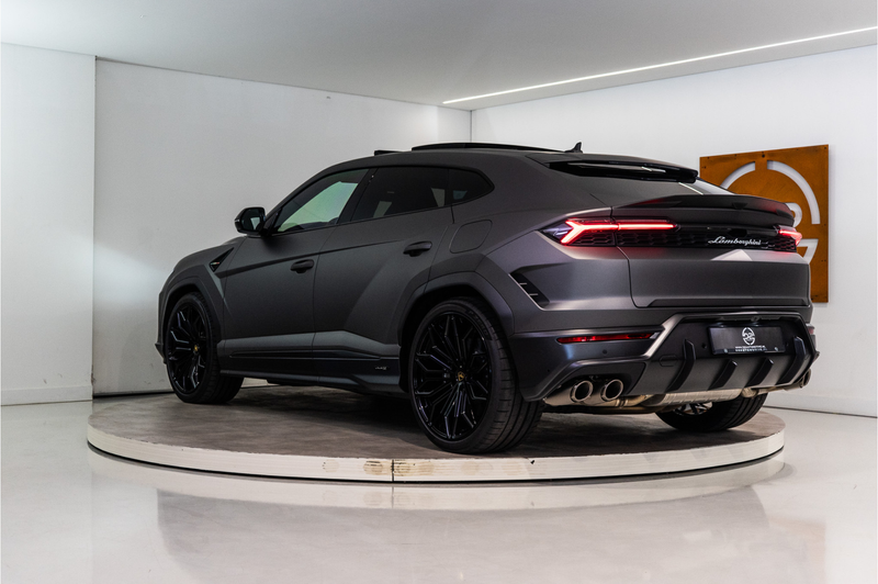Lamborghini Urus 4.0 V8 Hybrid SE 800PK | Ad Personam | Grigio Kere — photo 3