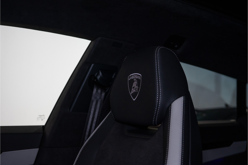 Lamborghini Urus 4.0 V8 Hybrid SE 800PK | Ad Personam | Grigio Kere — photo 36