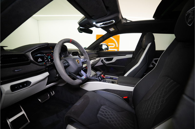 Lamborghini Urus 4.0 V8 Hybrid SE 800PK | Ad Personam | Grigio Kere — photo 29