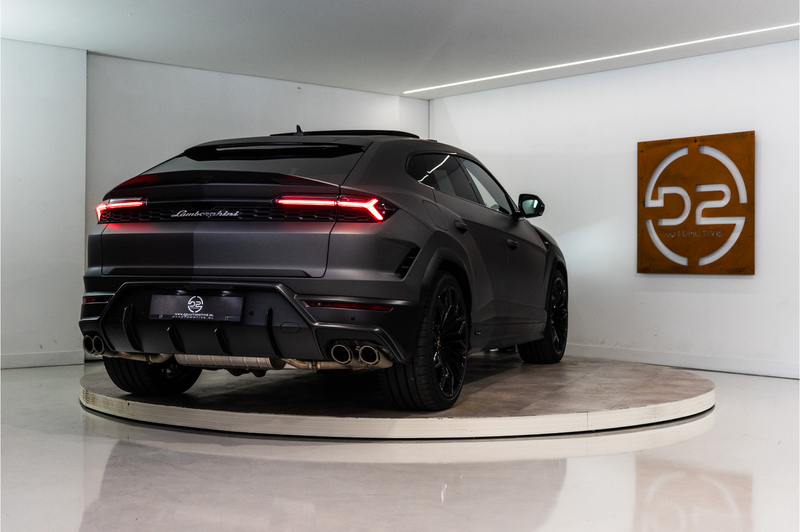 Lamborghini Urus 4.0 V8 Hybrid SE 800PK | Ad Personam | Grigio Kere — photo 5