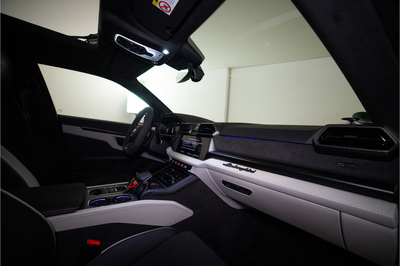 Lamborghini Urus 4.0 V8 Hybrid SE 800PK | Ad Personam | Grigio Kere — photo 31