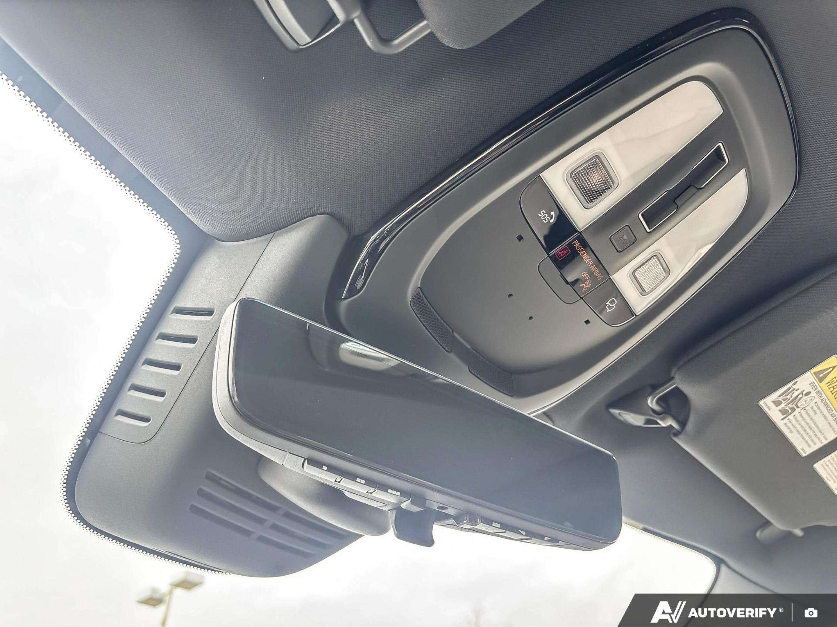 2026 Volvo XC90 Plus Dark Theme UP TO 64 KMS OF EV RANGE thumb 22