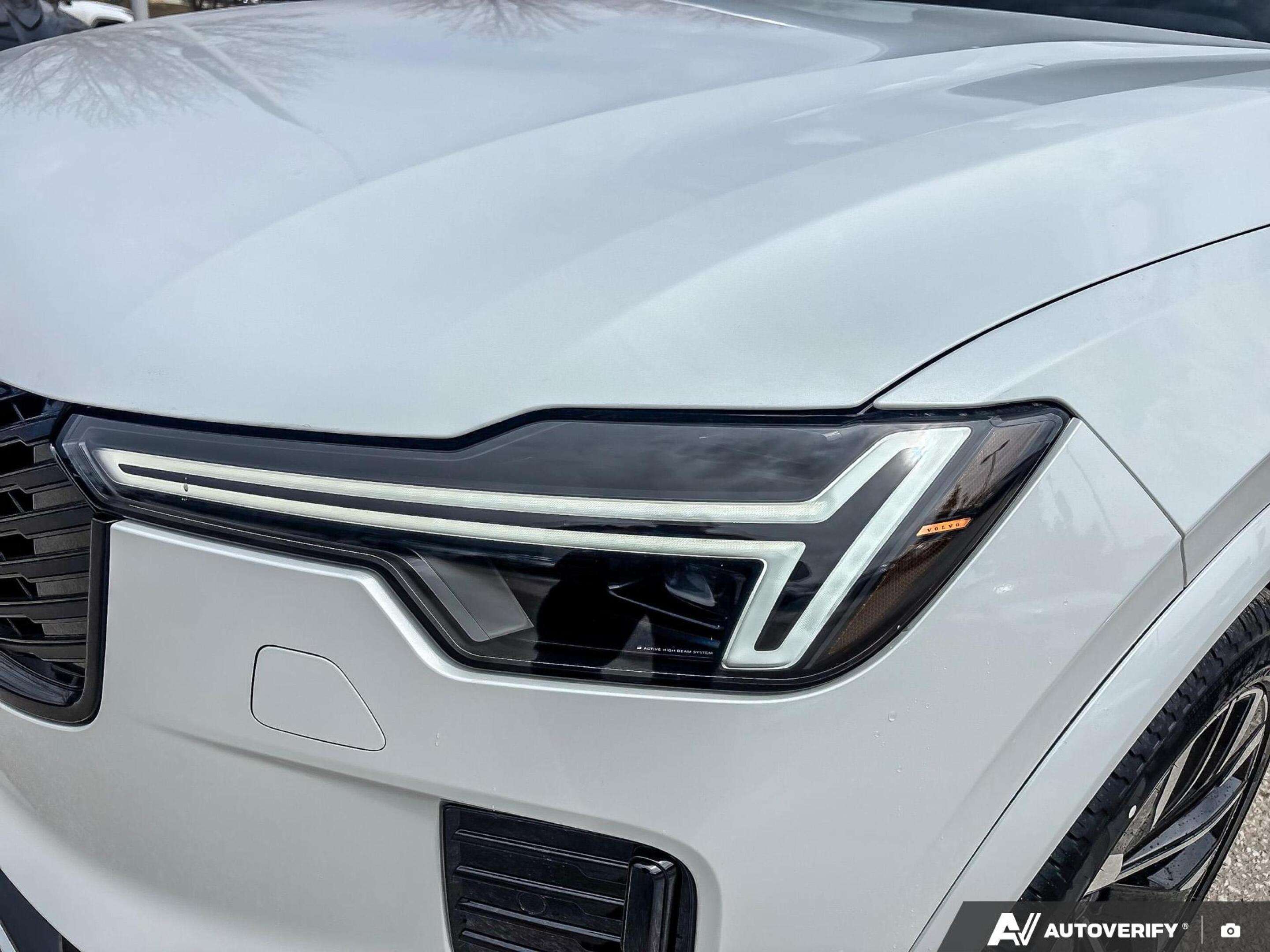 2026 Volvo XC90 Plus Dark Theme UP TO 64 KMS OF EV RANGE thumb 12