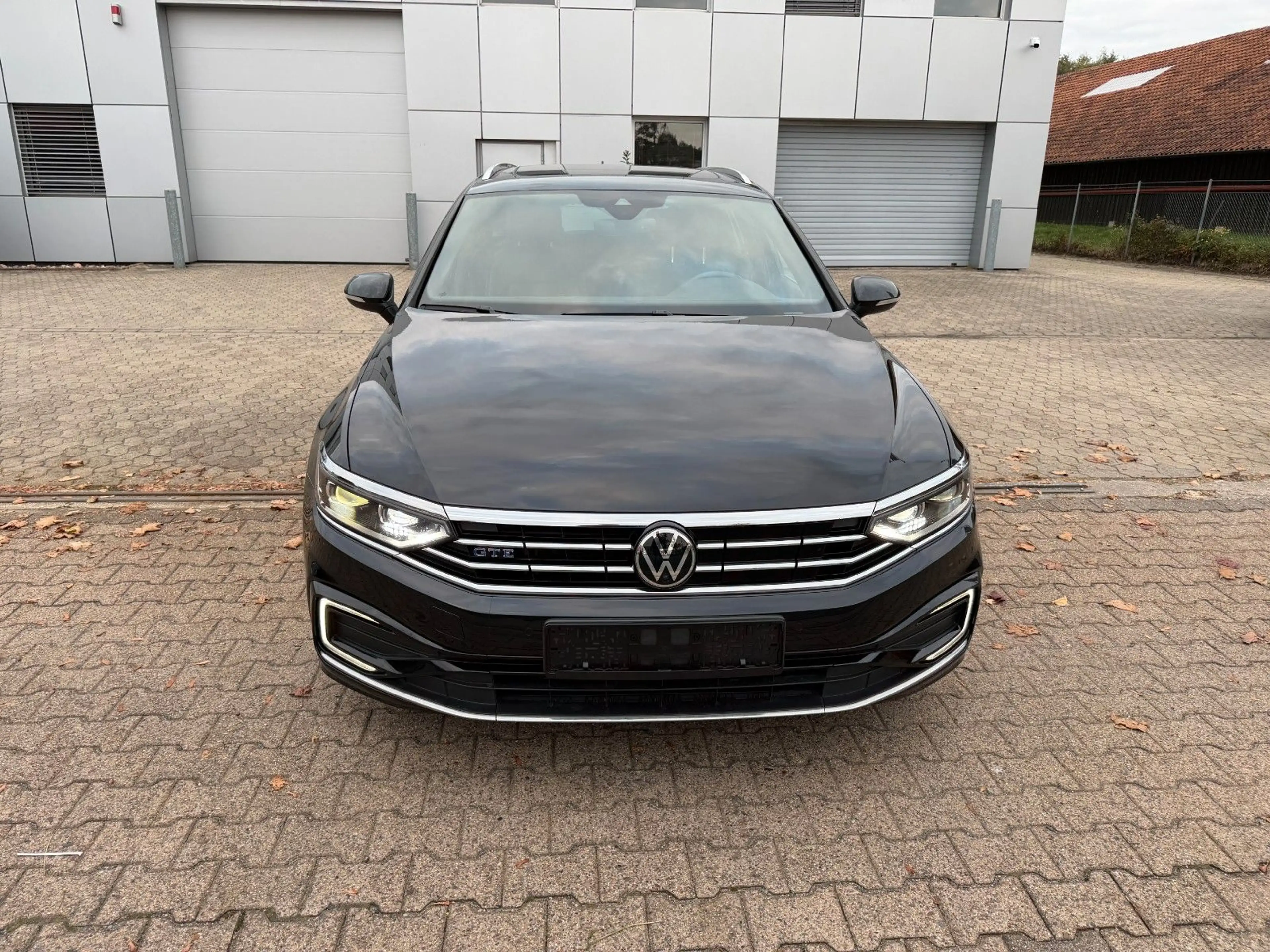Volkswagen Passat Variant GTE VIRTUAL*DCC*PANO*360°*LANE* — photo 5