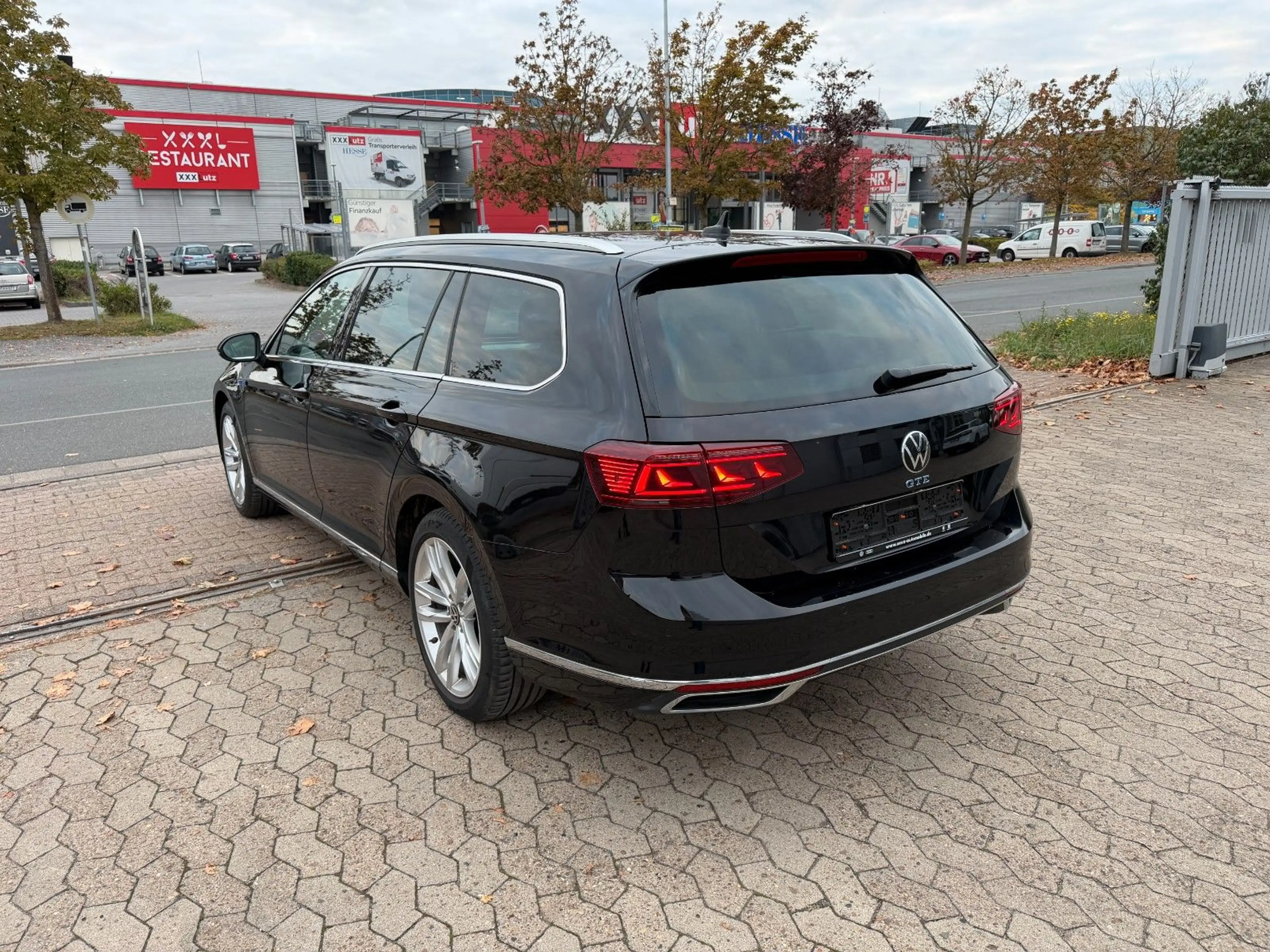 Volkswagen Passat Variant GTE VIRTUAL*DCC*PANO*360°*LANE* — photo 2