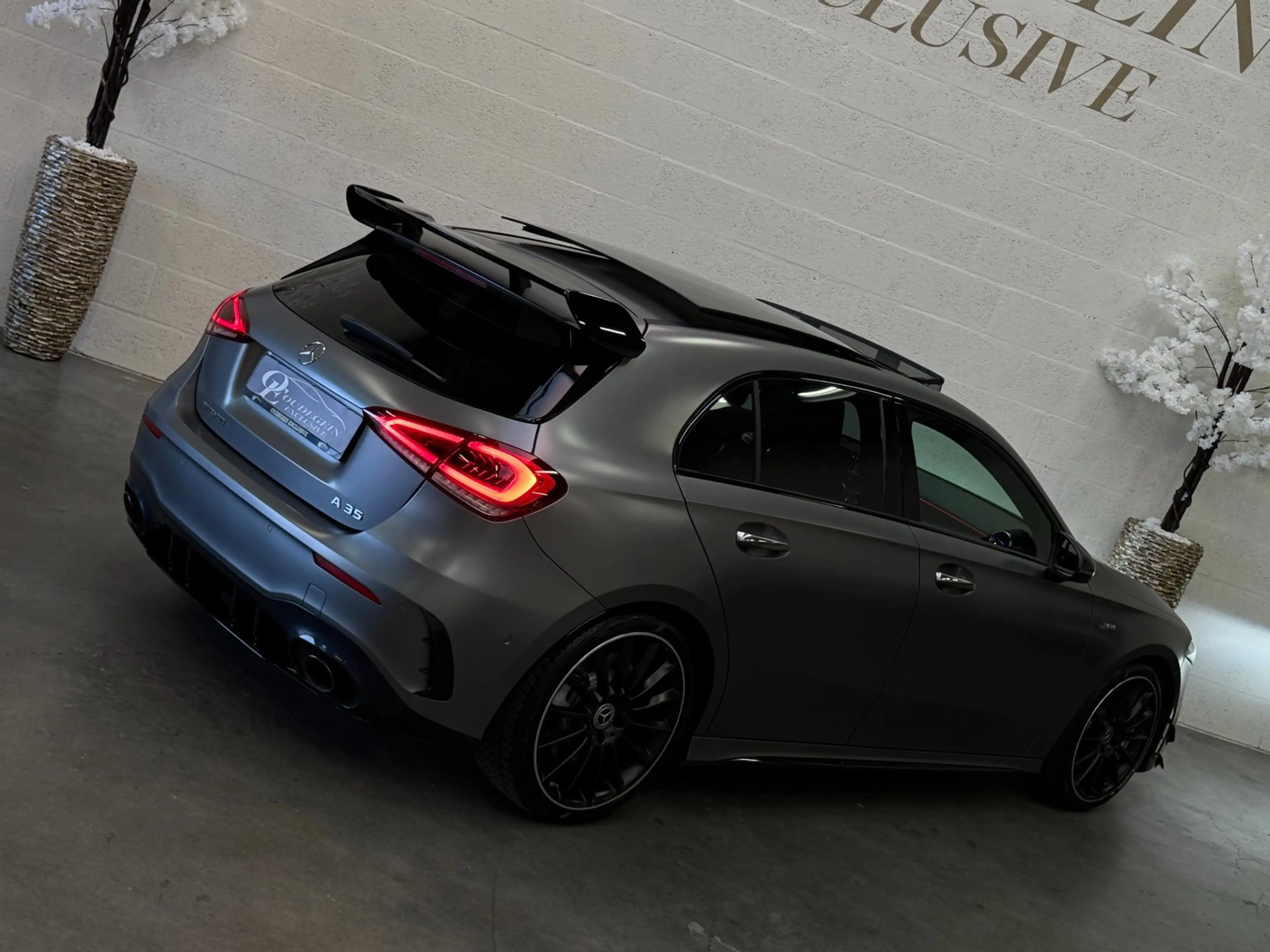 Mercedes-Benz A 35 AMG 4MATIC Premium Plus / Pano / Burmester / Carplay / — photo 5