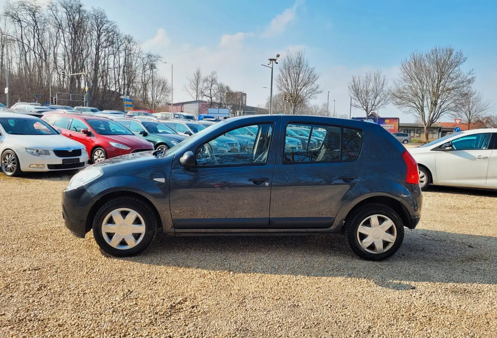 Dacia Sandero Ambiance 1.4 MPi*Eur 4*Radio-CD-USB*M+S* Grau - 2