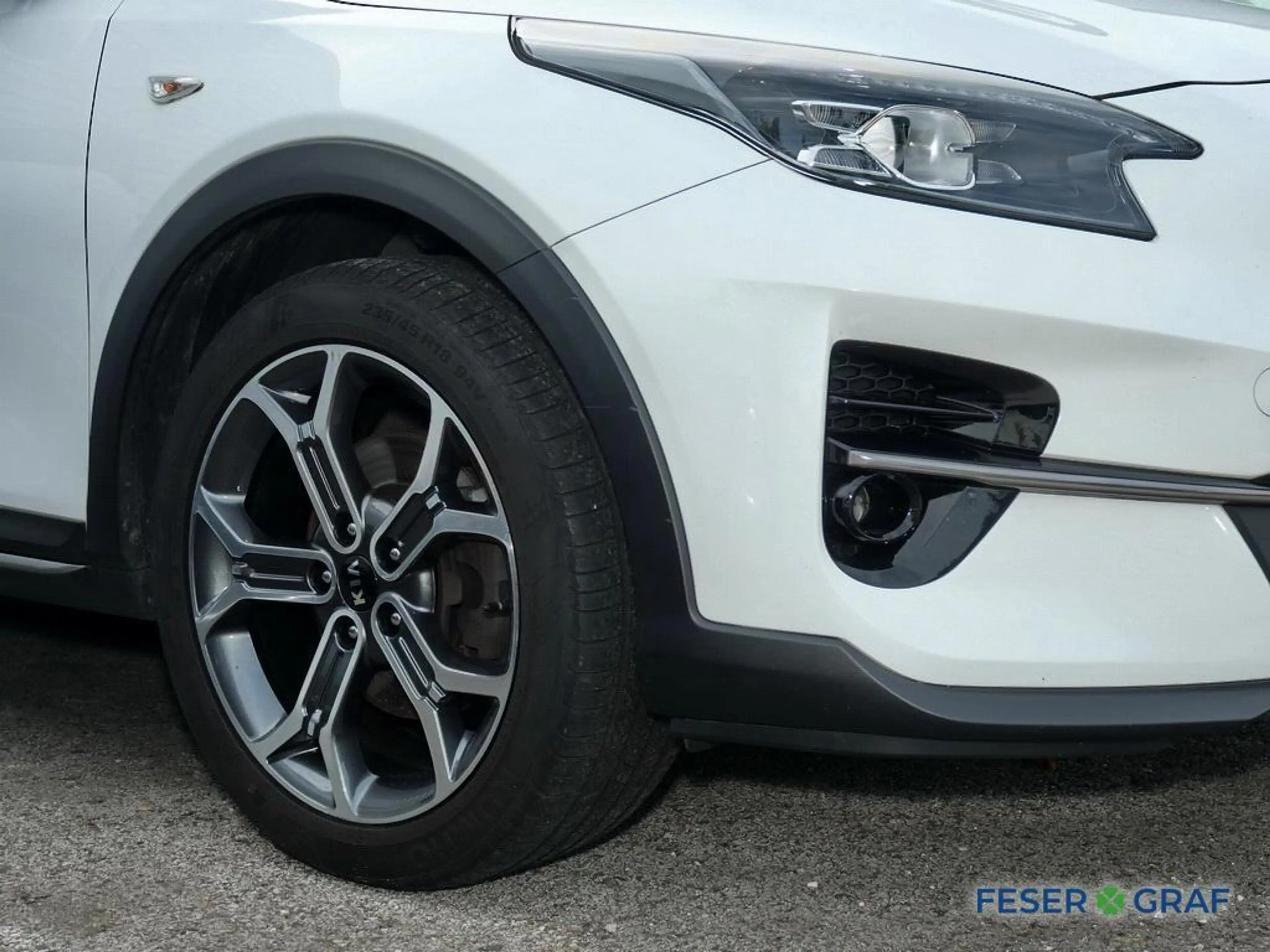 Kia XCeed 1.4T DCT JBL ADA TECHNIK 8-fach-bereift — photo 9