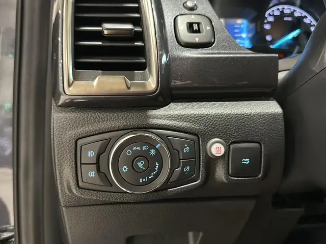 Ford Ranger view 13
