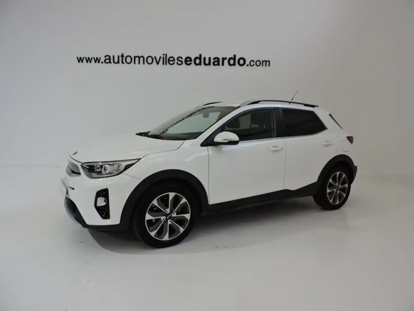 Kia Stonic 1.0 T-GDi Concept Eco-Dynamics 88 kW Blanco - 1