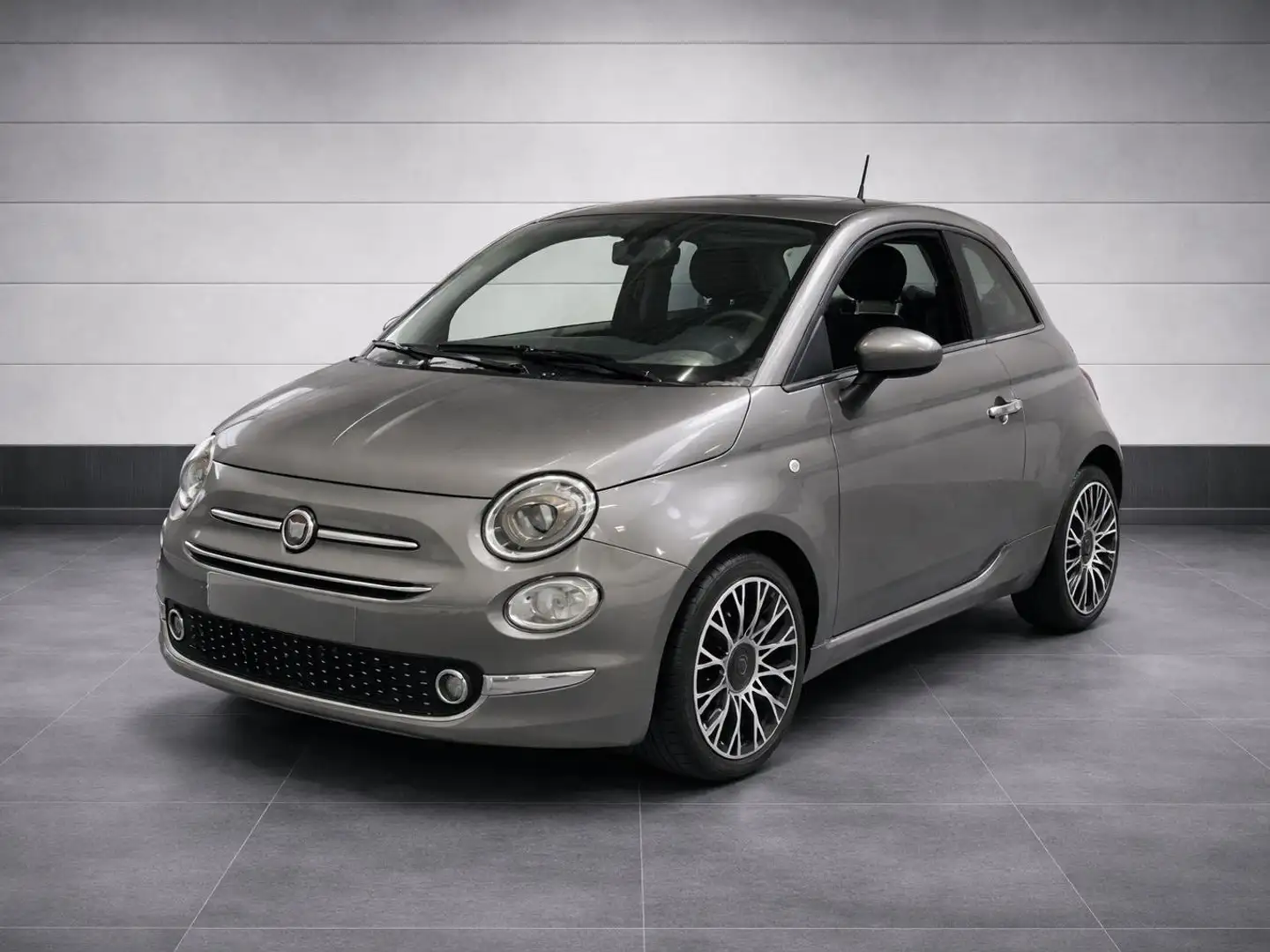 Fiat 500 500 1.0 Hybrid Dolcevita met panoramisch dak Gris - 1