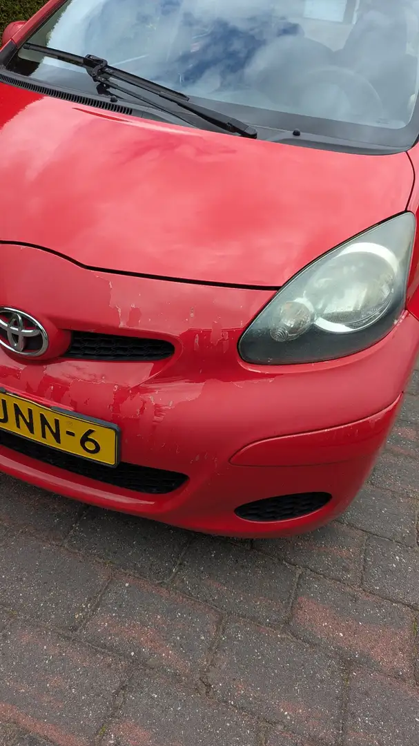 Toyota Aygo 1.0-12V Comfort Rouge - 2