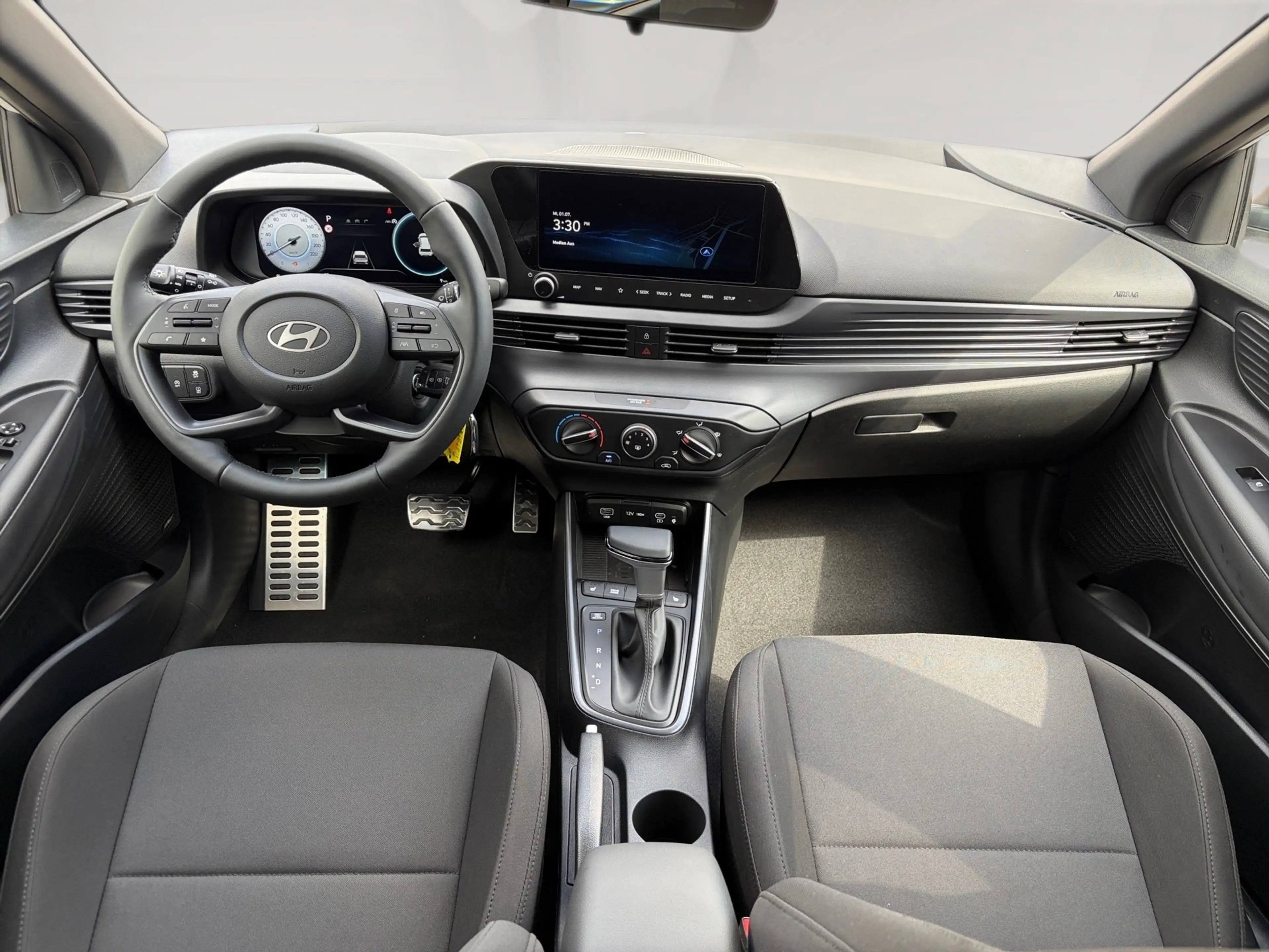 Hyundai BAYON 1.0L T-GDI 7-DCT 2WD Blackline — photo 11