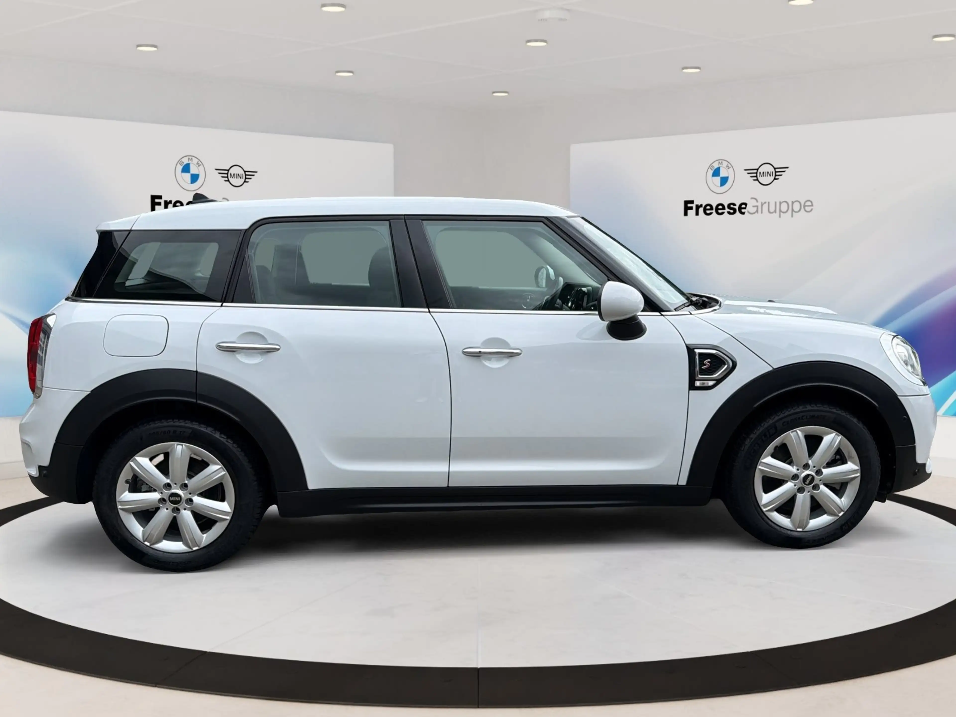MINI Cooper S Countryman Cooper S Countryman HEAD-UP PANO SPORTSITZE LED — photo 7